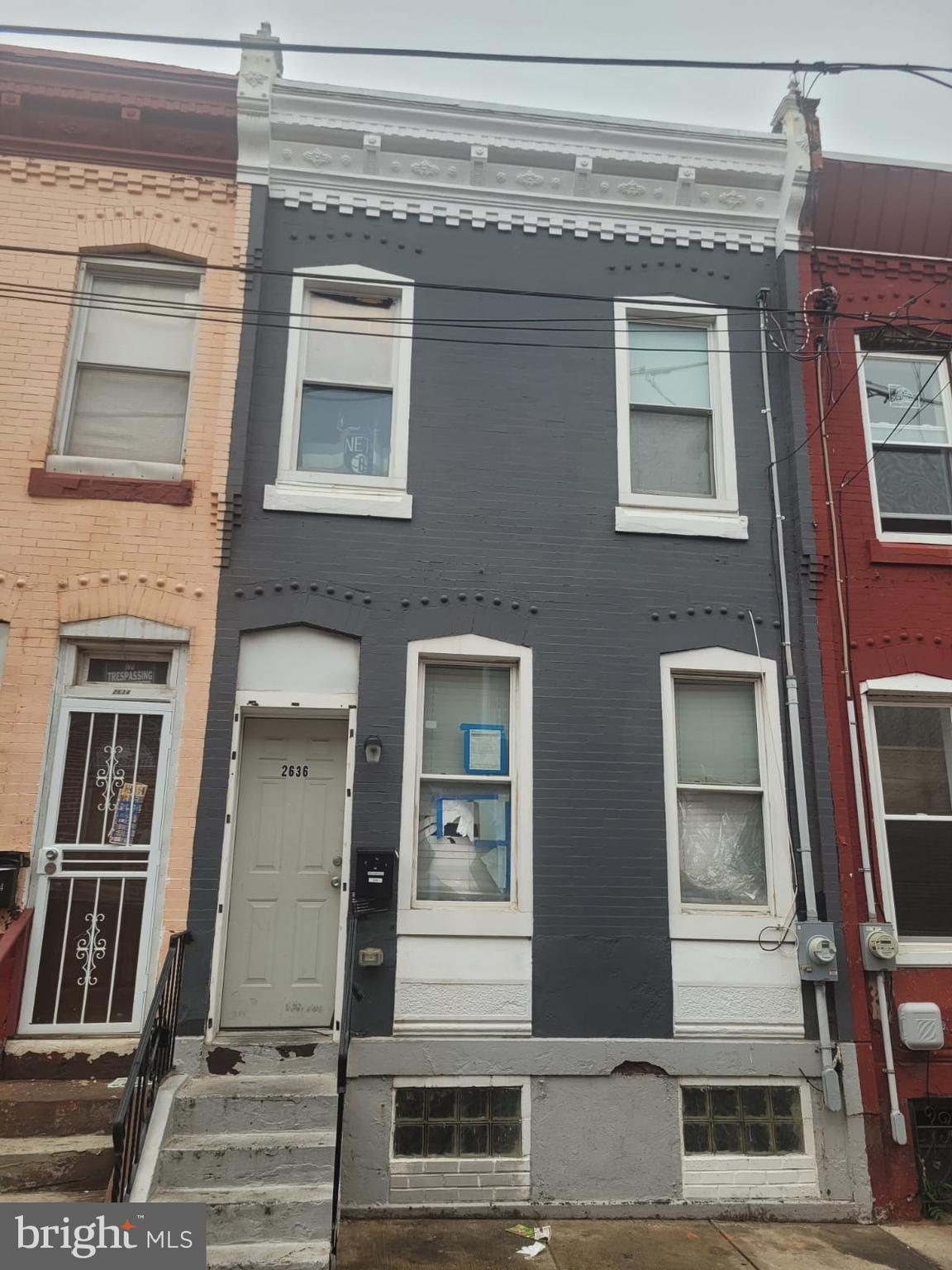 Welcome to 2636 N Chadwick St! Unlock the potential of this prime real estate offering, strategically located in a high-demand area. This property presents an excellent opportunity for savvy investors looking to capitalize on steady appreciation, rental income, or development potential. Whether you’re a seasoned investor seeking a stable asset or looking to leverage growth through strategic upgrades. Don’t miss out on this lucrative investment opportunity!