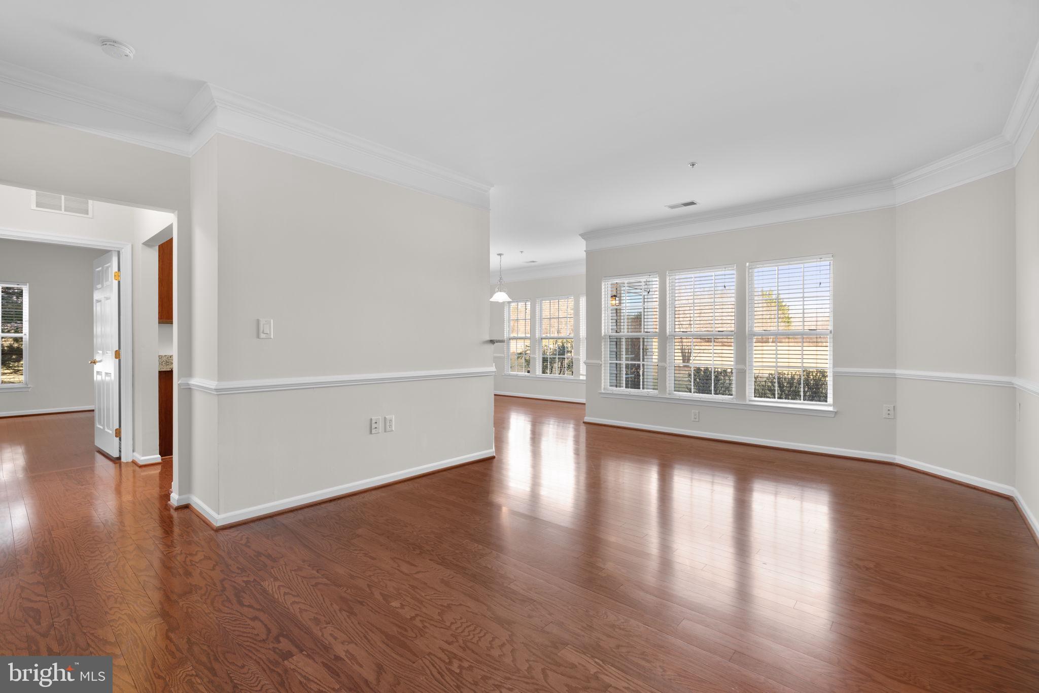 COURTYARDS AT WAVERLY WOODS - Residential