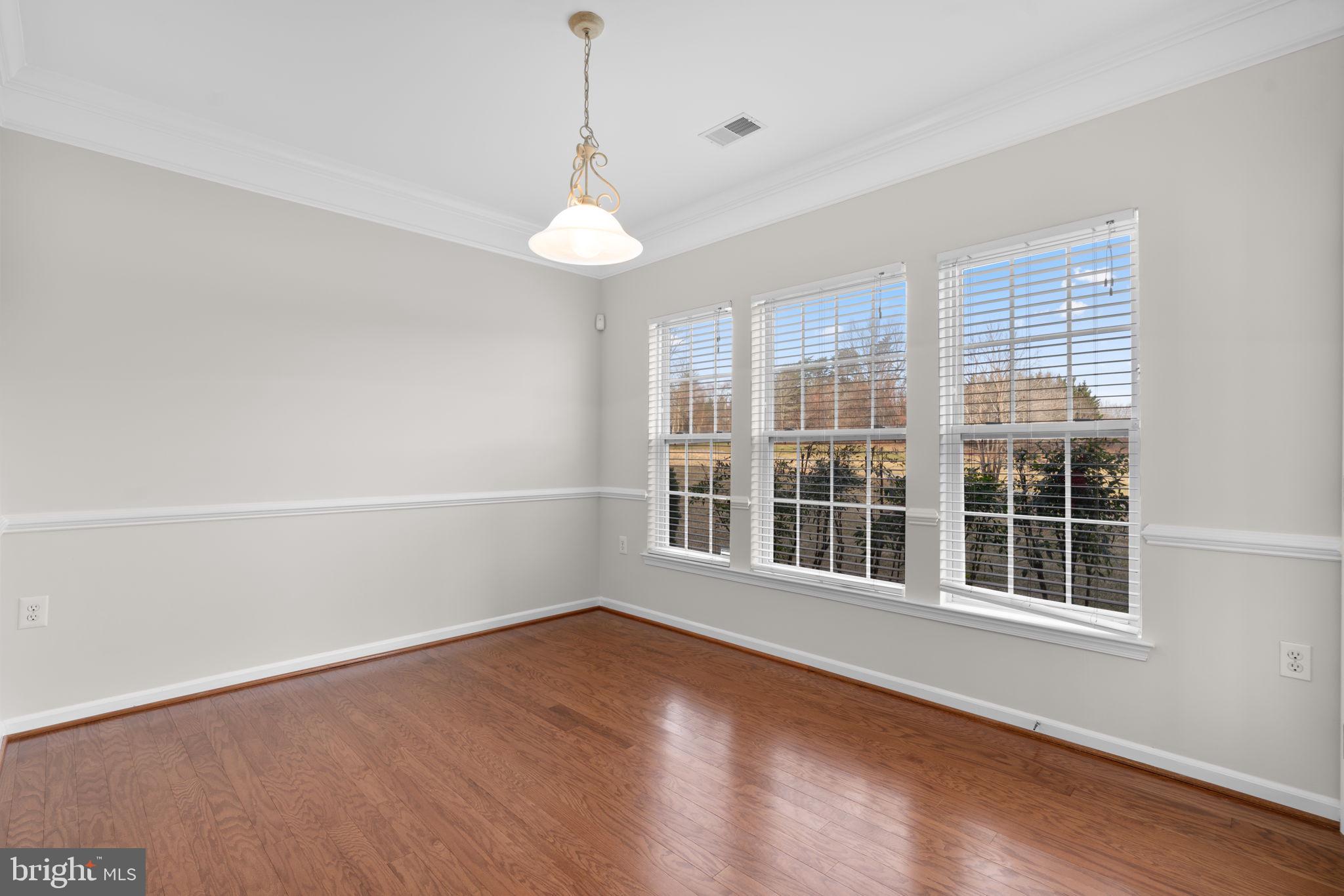 COURTYARDS AT WAVERLY WOODS - Residential