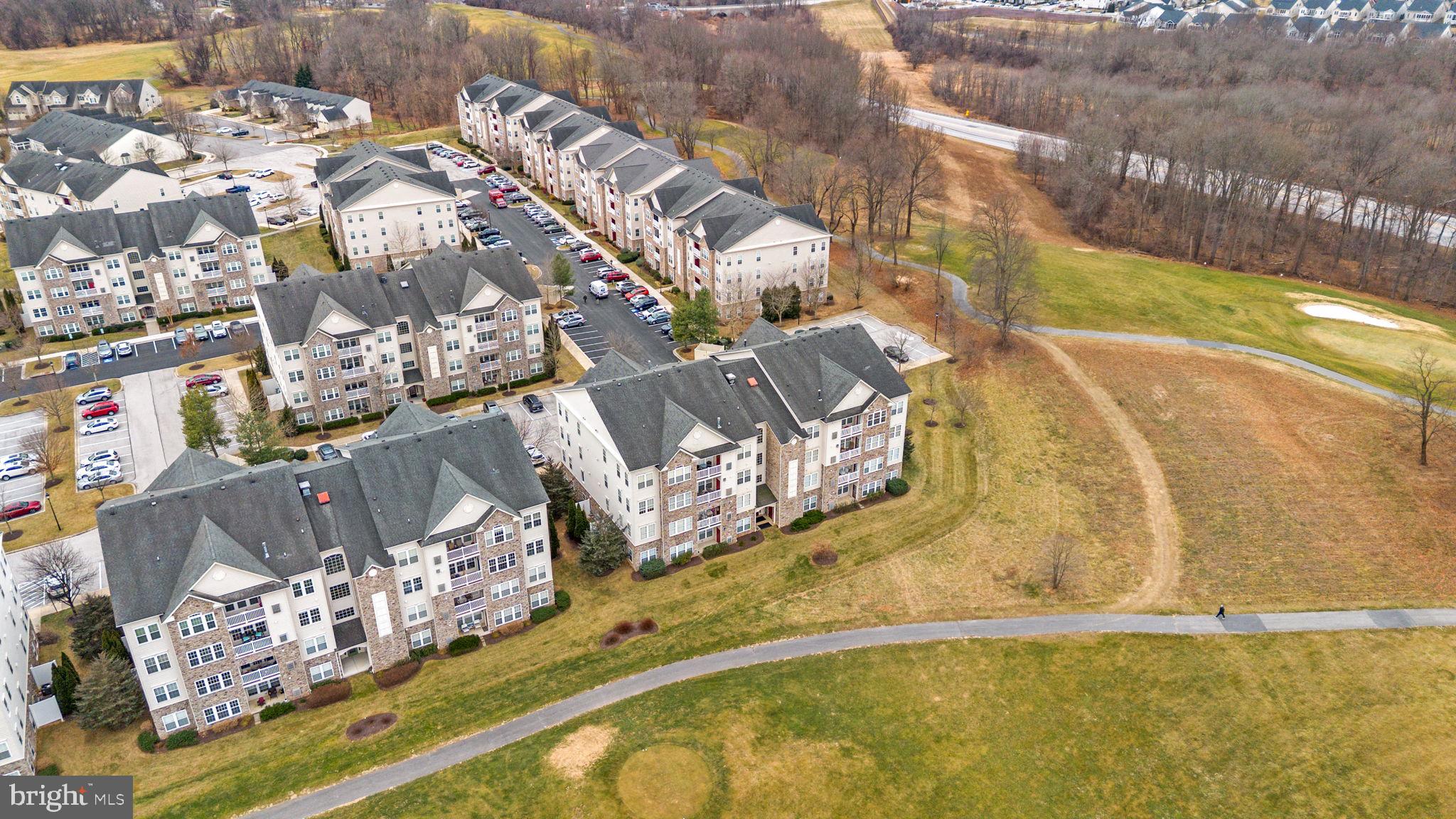 COURTYARDS AT WAVERLY WOODS - Residential