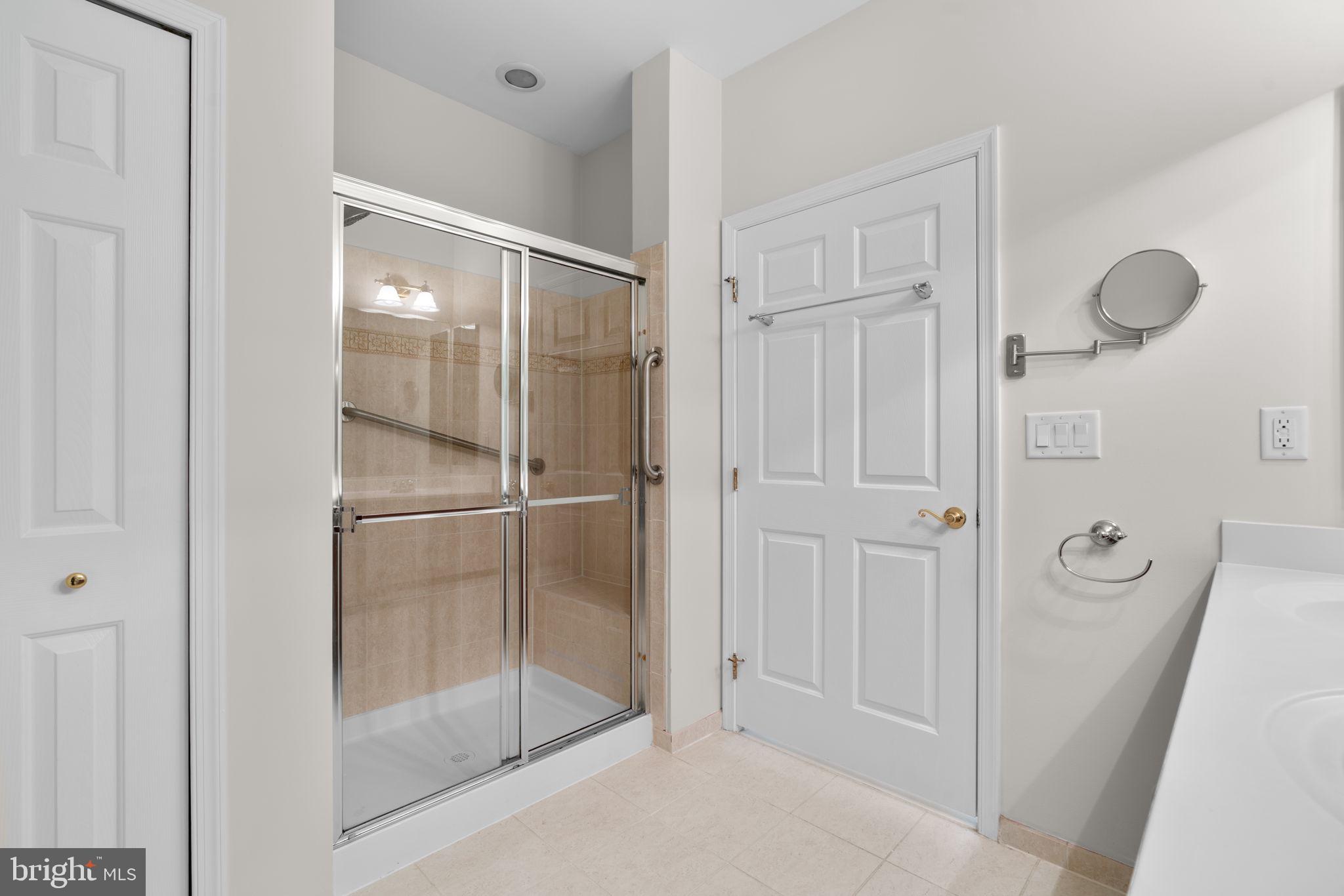 COURTYARDS AT WAVERLY WOODS - Residential