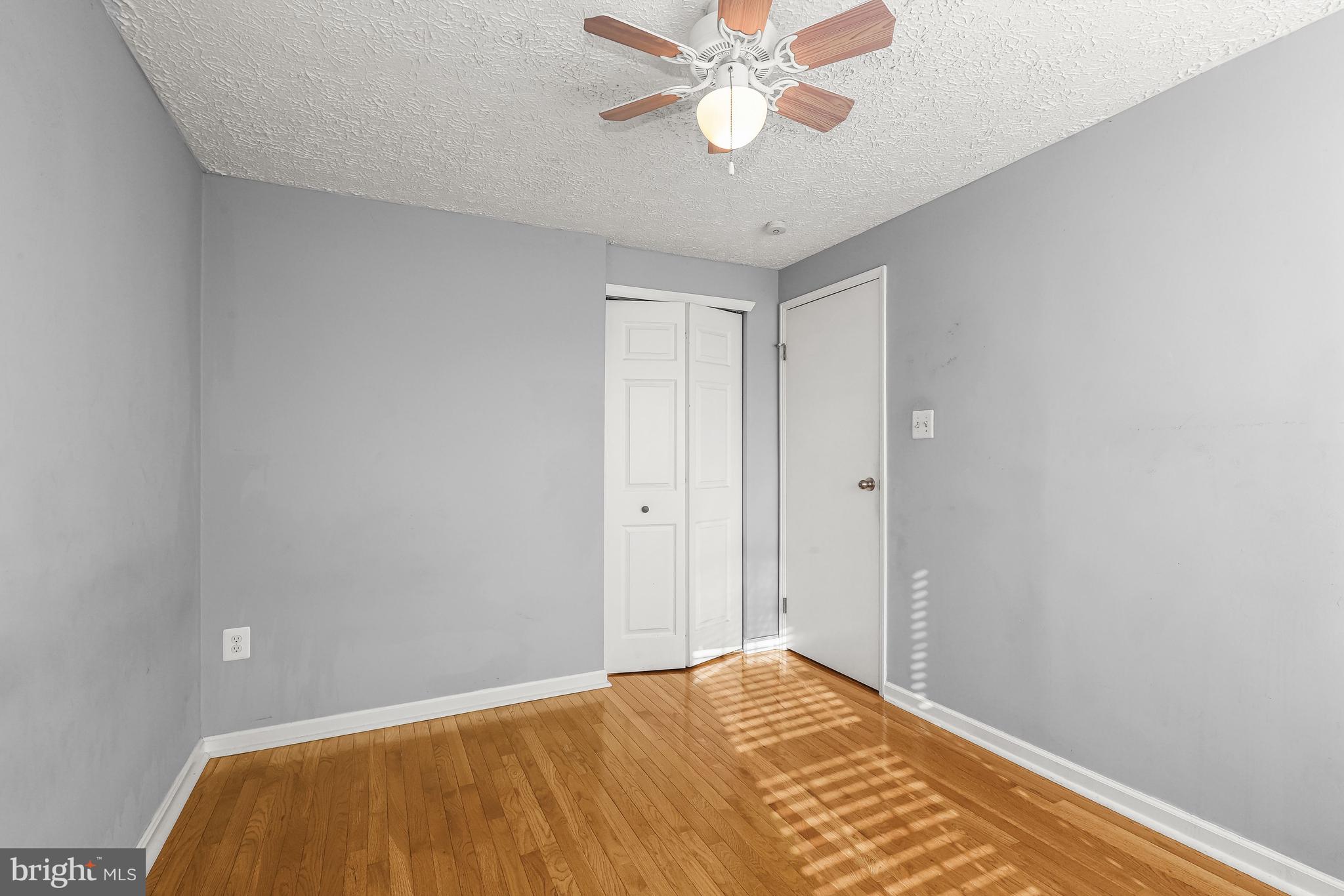 LEISHEAR VILLAGE - Residential Lease