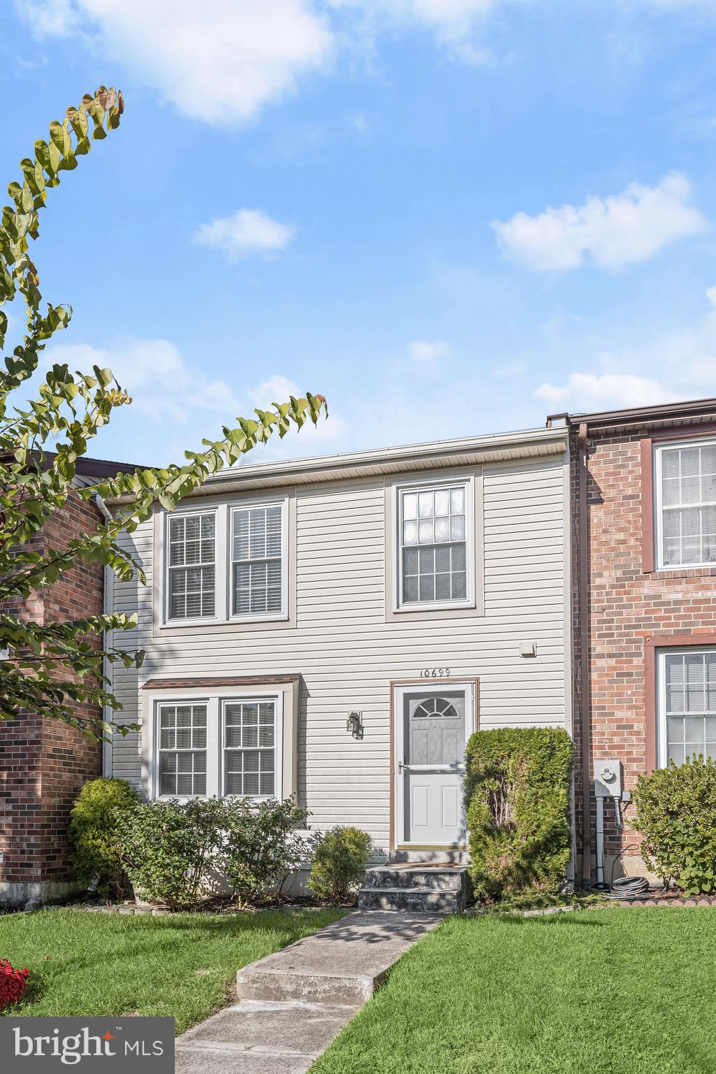 LEISHEAR VILLAGE - Residential Lease