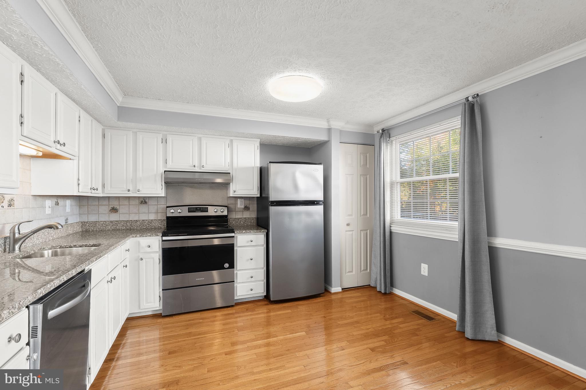 LEISHEAR VILLAGE - Residential Lease