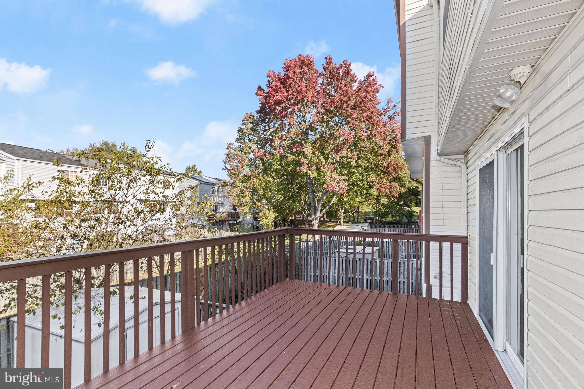 LEISHEAR VILLAGE - Residential Lease