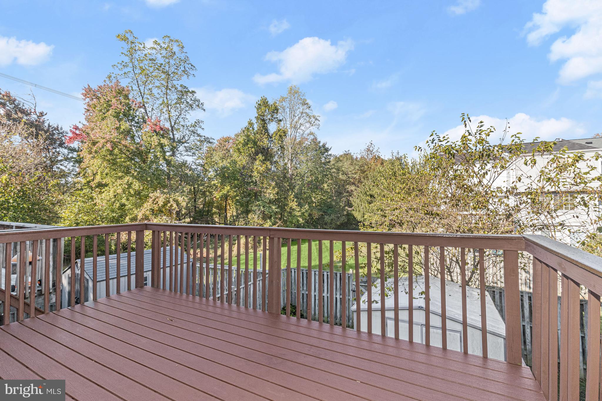 LEISHEAR VILLAGE - Residential Lease