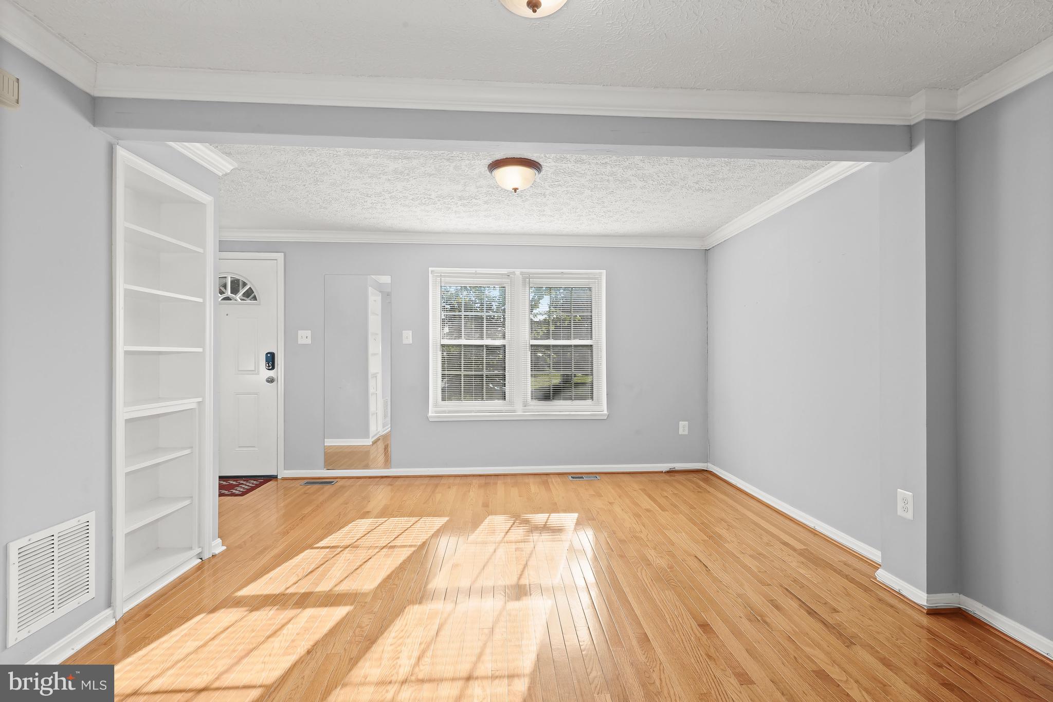 LEISHEAR VILLAGE - Residential Lease