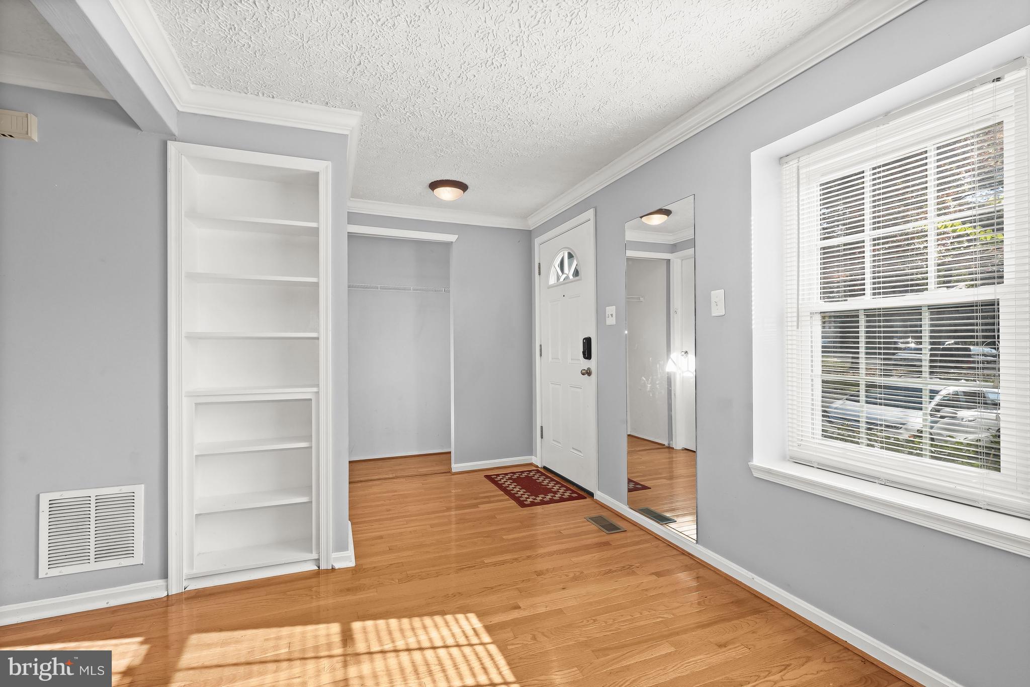 LEISHEAR VILLAGE - Residential Lease