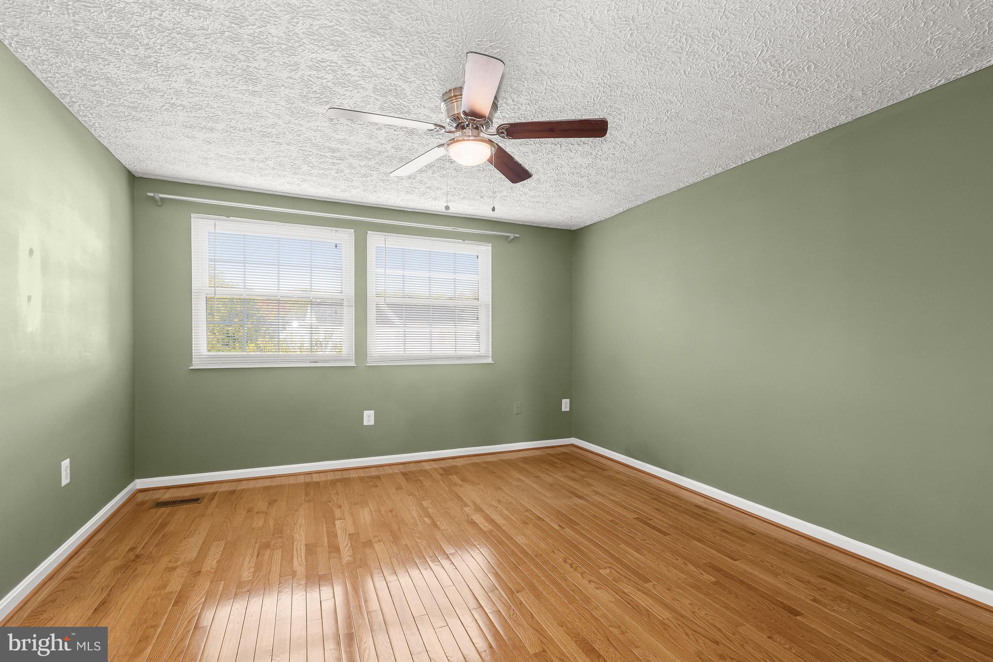 LEISHEAR VILLAGE - Residential Lease