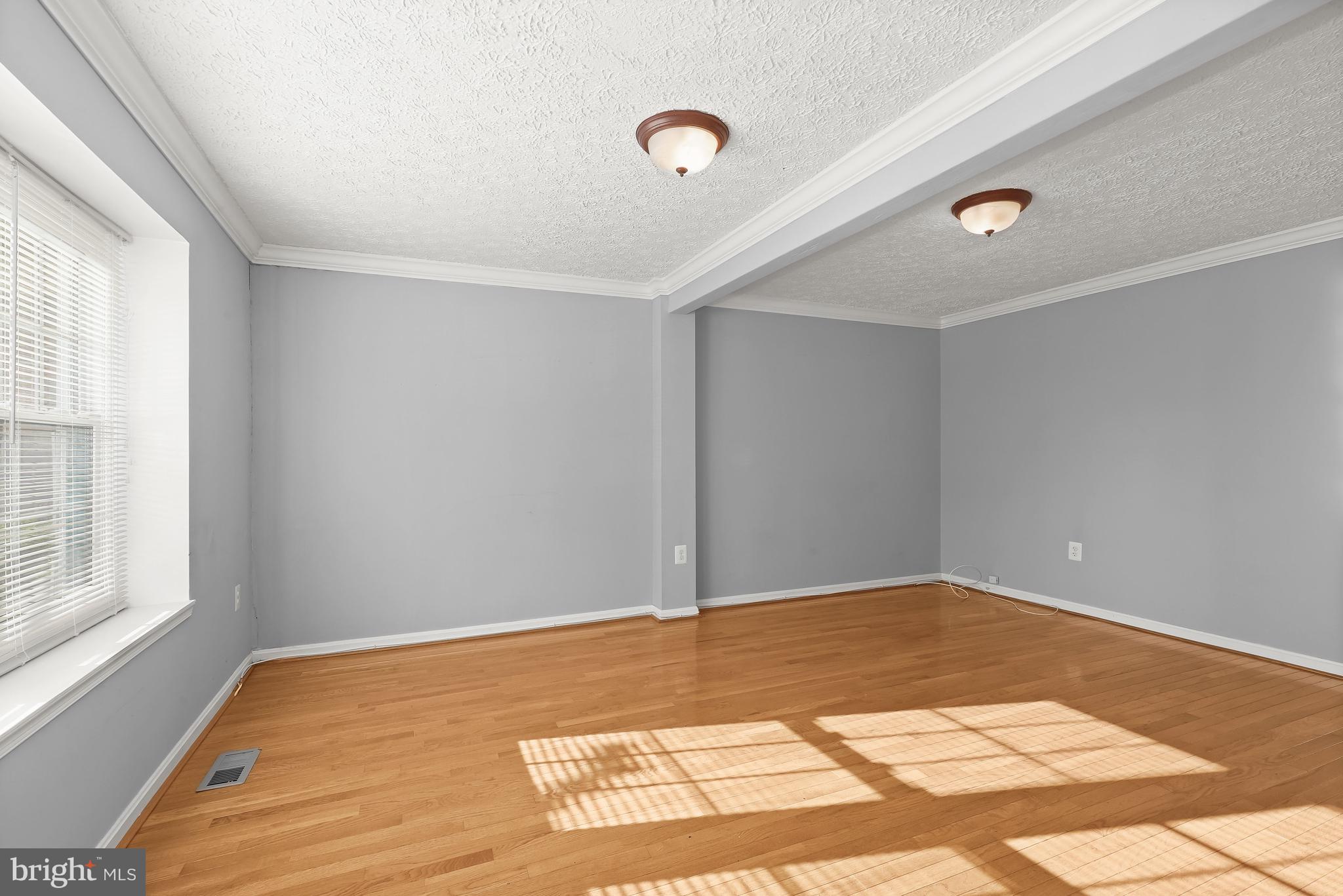 LEISHEAR VILLAGE - Residential Lease