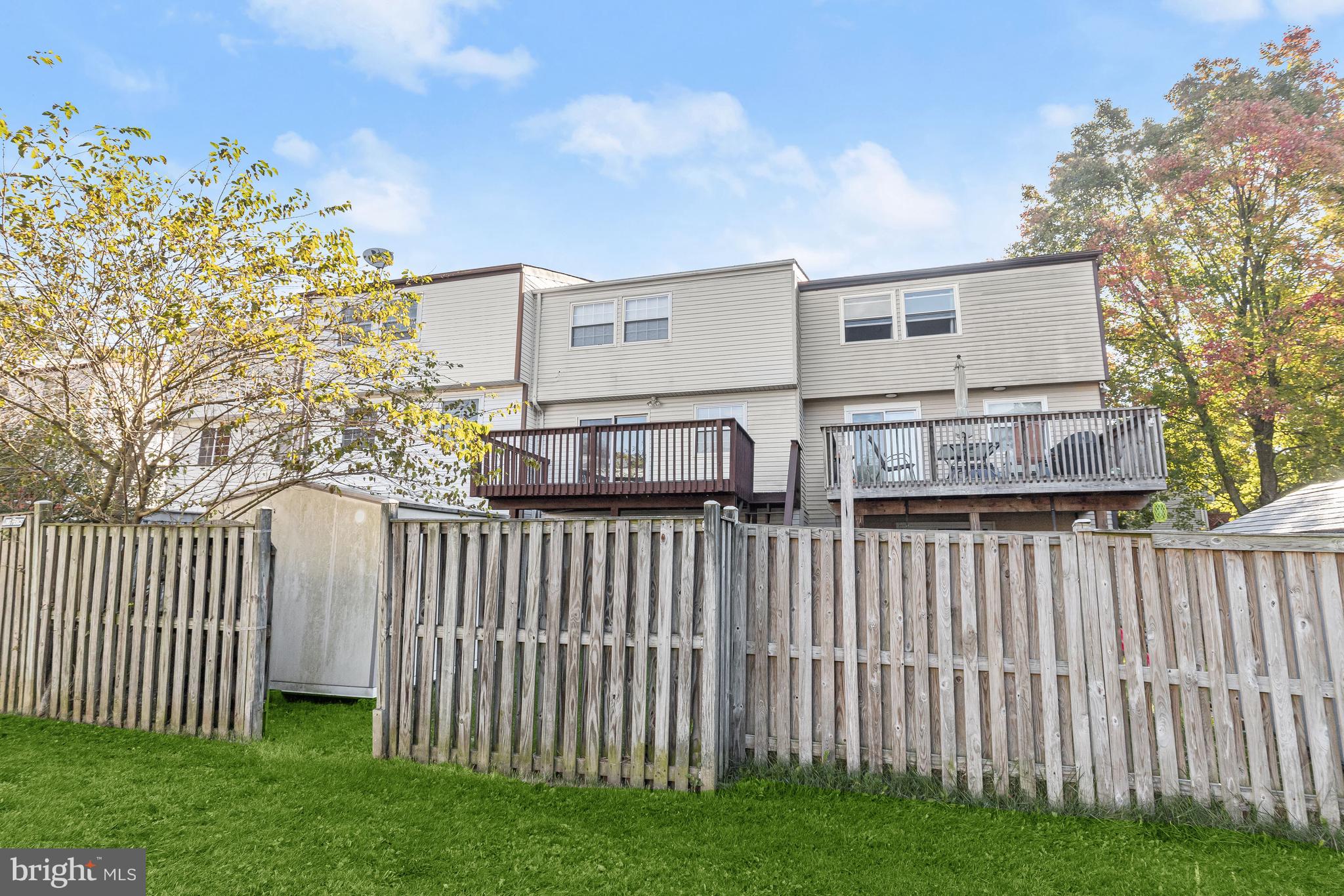 LEISHEAR VILLAGE - Residential Lease