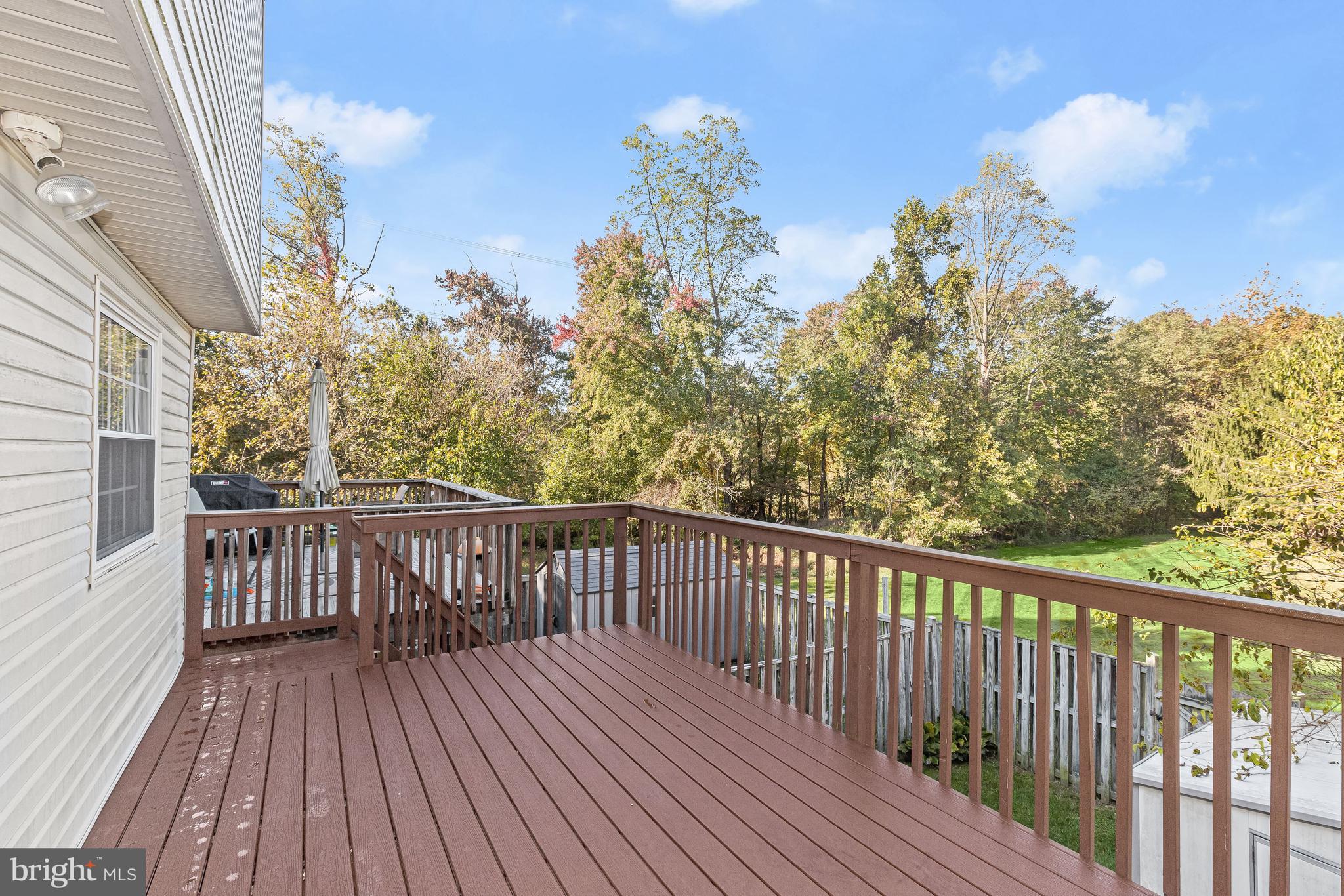 LEISHEAR VILLAGE - Residential Lease