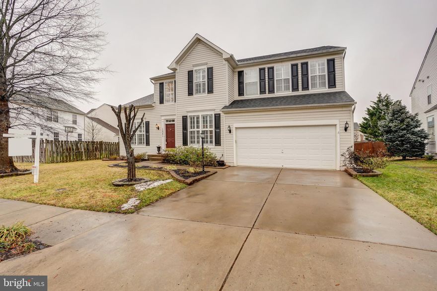 *** OPEN HOUSE CANCELLED *** PROPERTY UNDER CONTRACT  *** Gorgeous home in popular Broad Run Oaks - This home boasts just over 4,000 square feet of living space - LOTS of natural light fill this home - Gourmet kitchen with new kitchen island, granite counters and lots of cabinet space - Large Family room off the kitchen - Main level office - 4 large bedrooms upstairs - Basement has a HUGE rec room and full bath - Lawn sprinkler system - Backyard is fully fenced and features a nice patio and shed