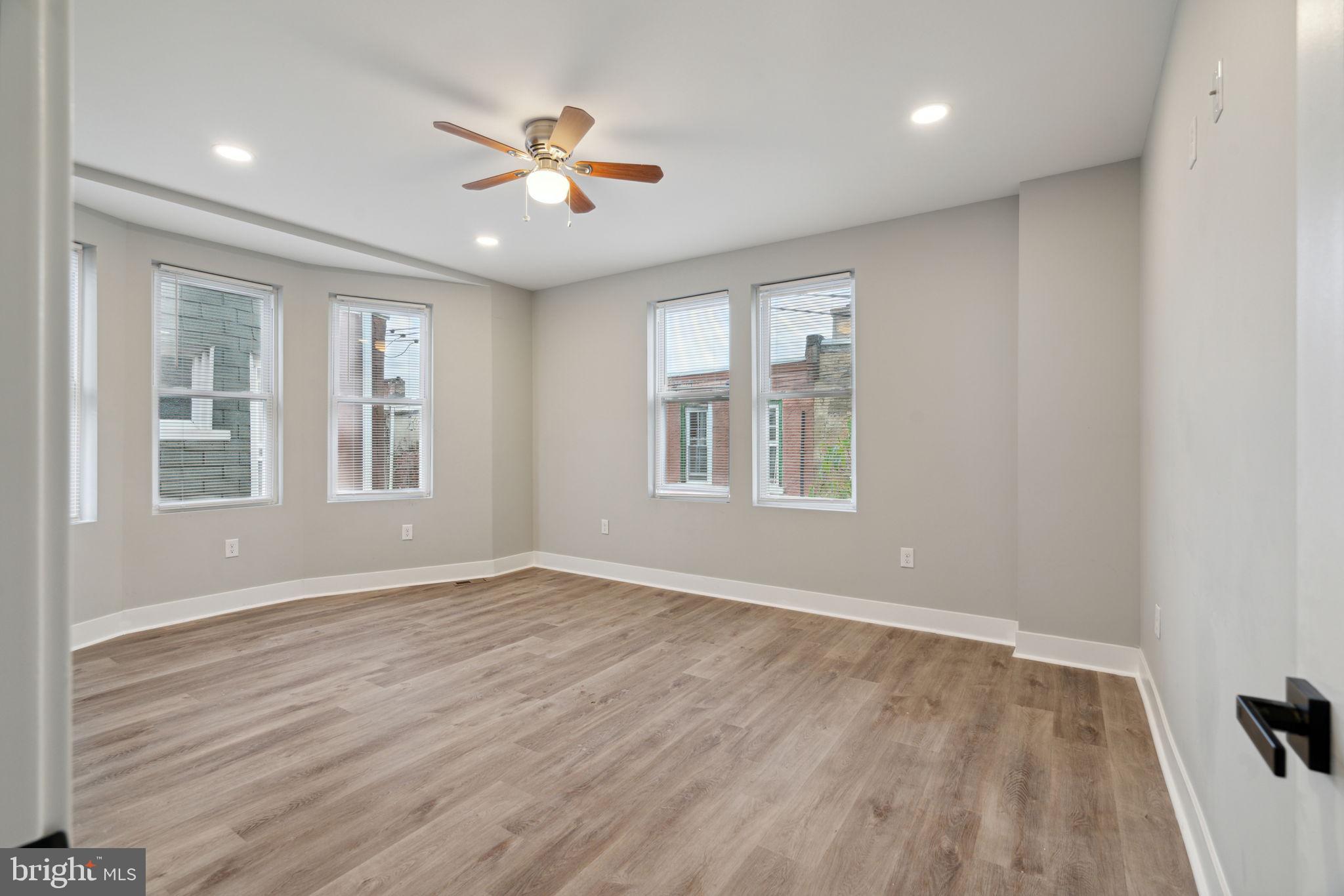 COBBS CREEK - Residential