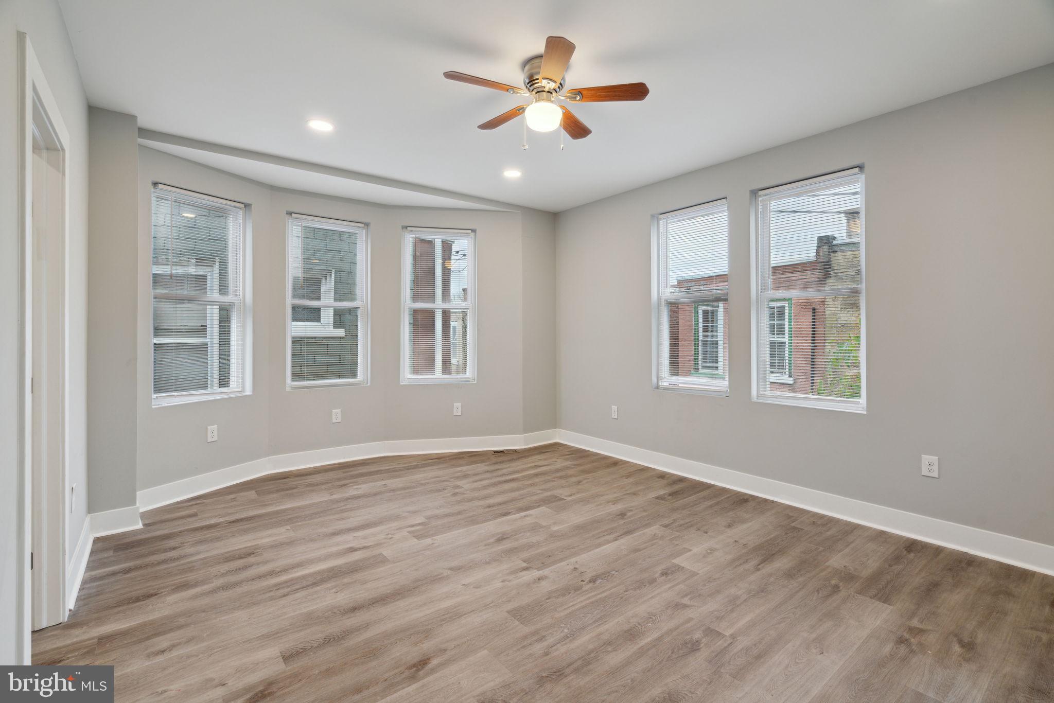 COBBS CREEK - Residential