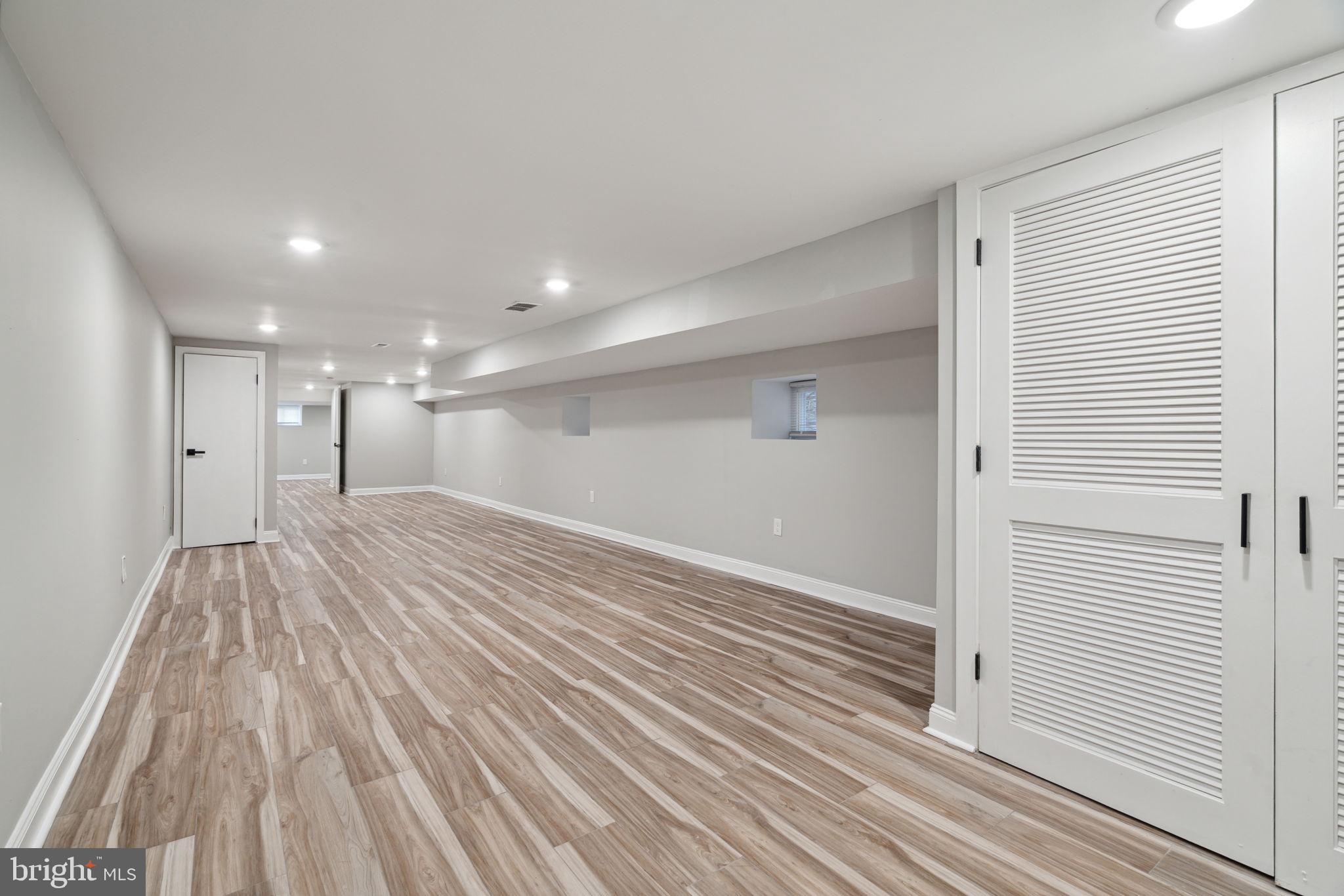 COBBS CREEK - Residential