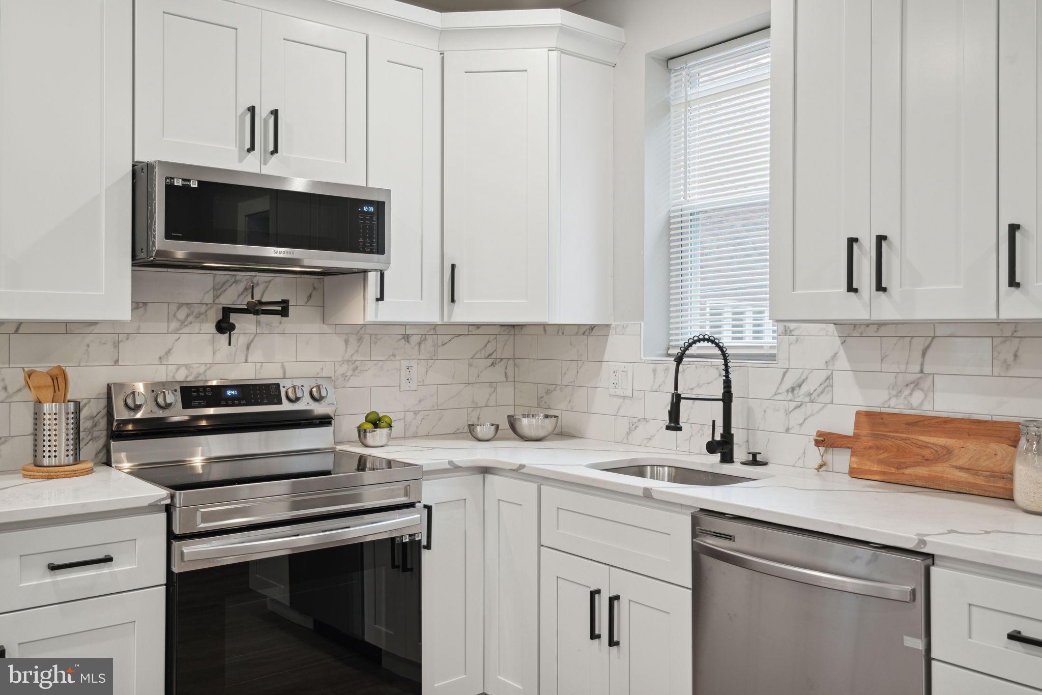 COBBS CREEK - Residential