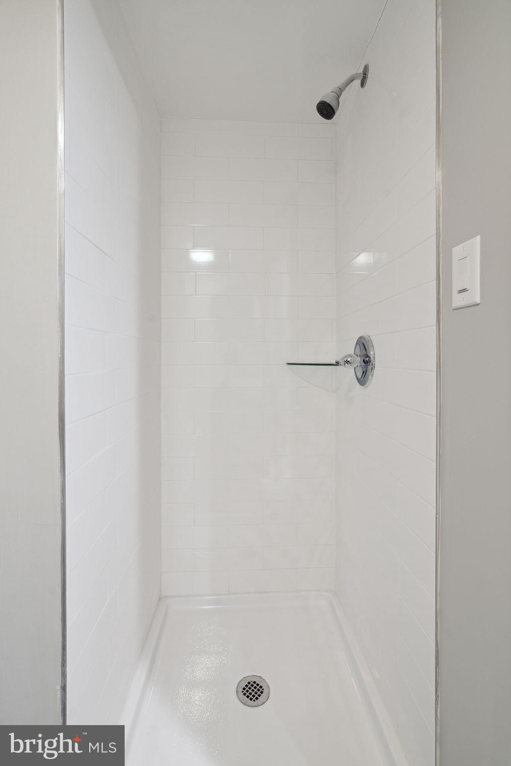 COBBS CREEK - Residential