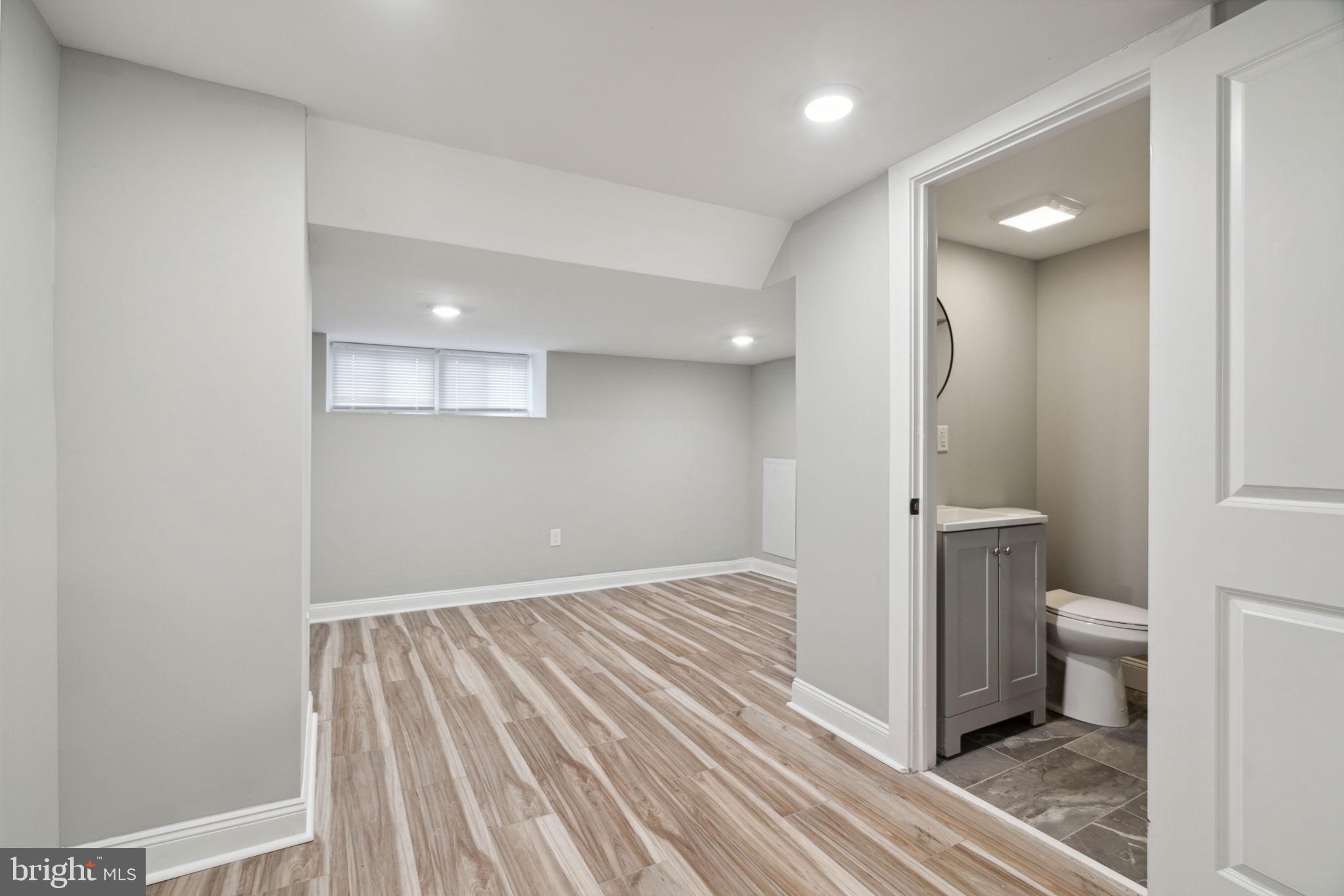 COBBS CREEK - Residential