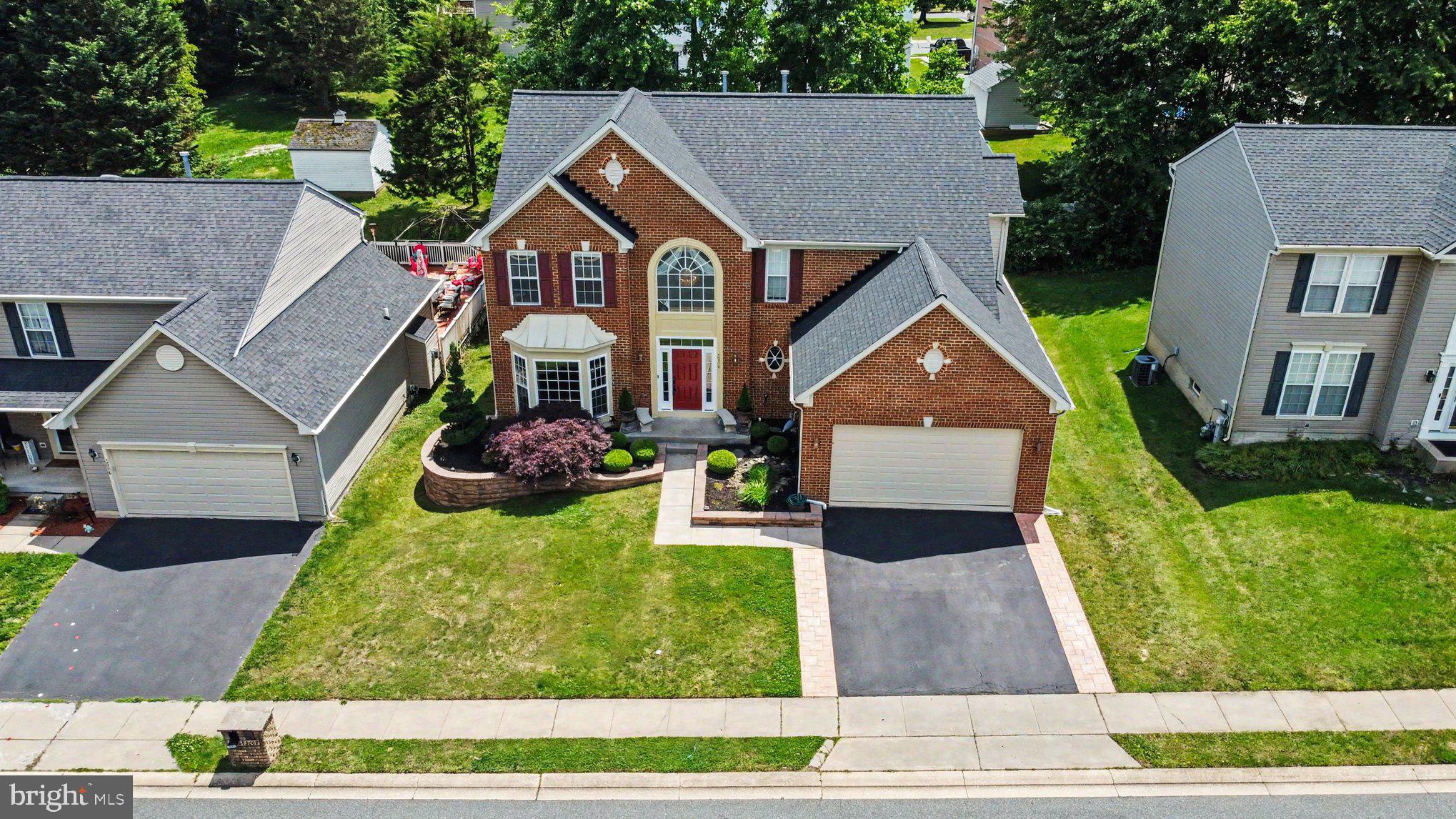 GRACE MANOR - Residential