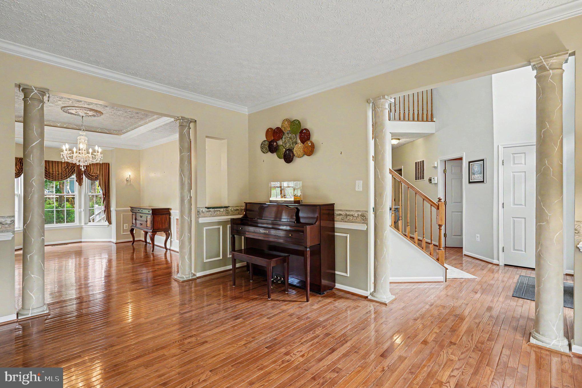 GRACE MANOR - Residential