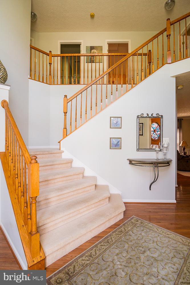 3008 LEWIS LANE