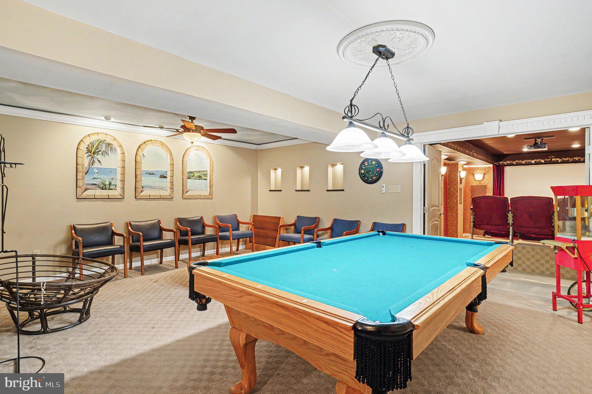 GRACE MANOR - Residential