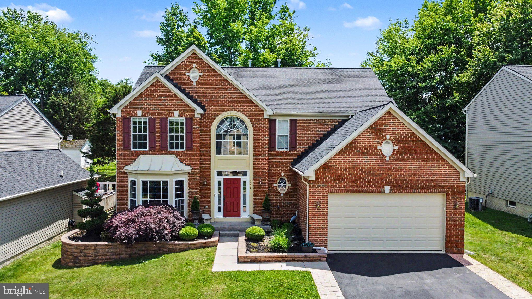 GRACE MANOR - Residential