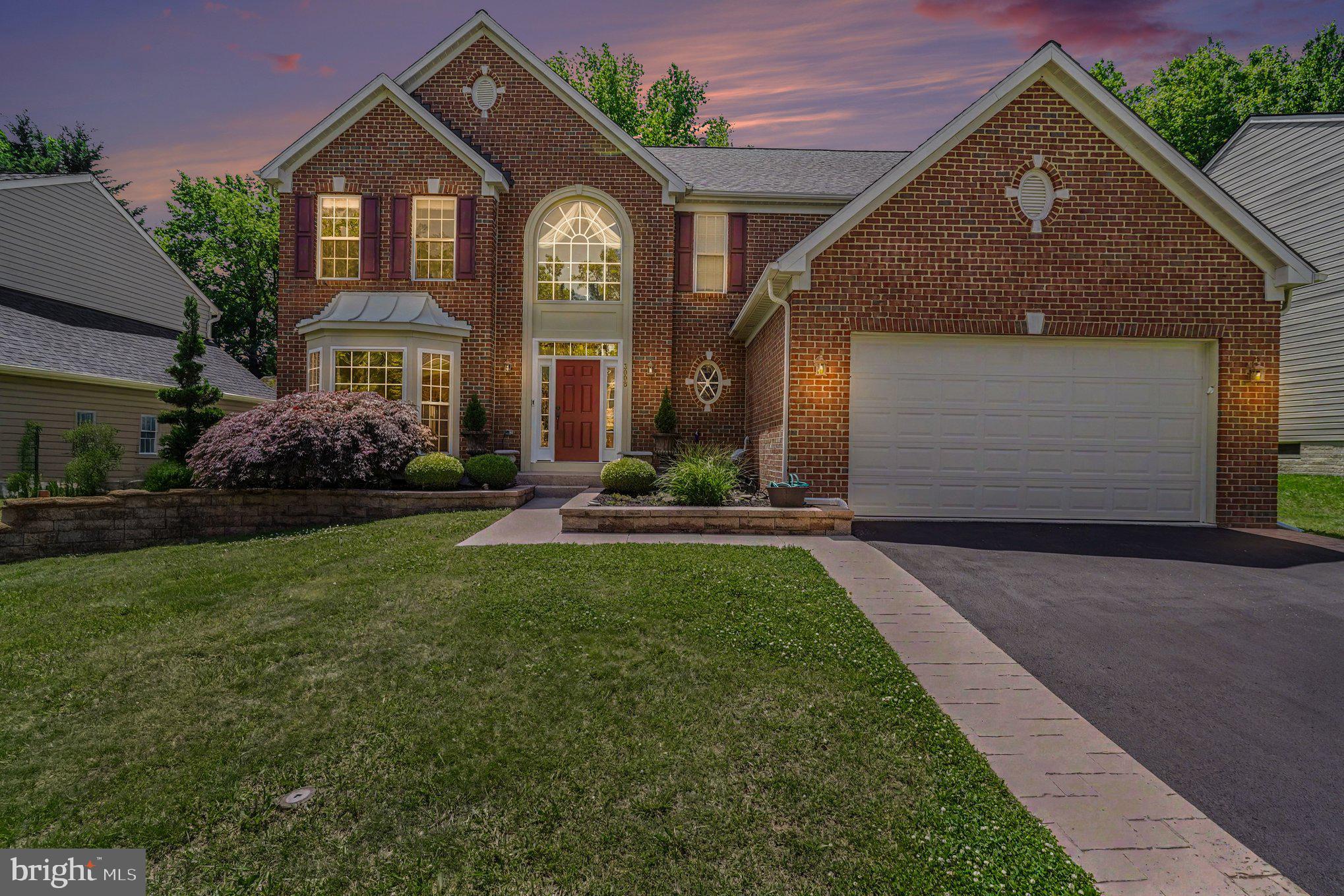 GRACE MANOR - Residential
