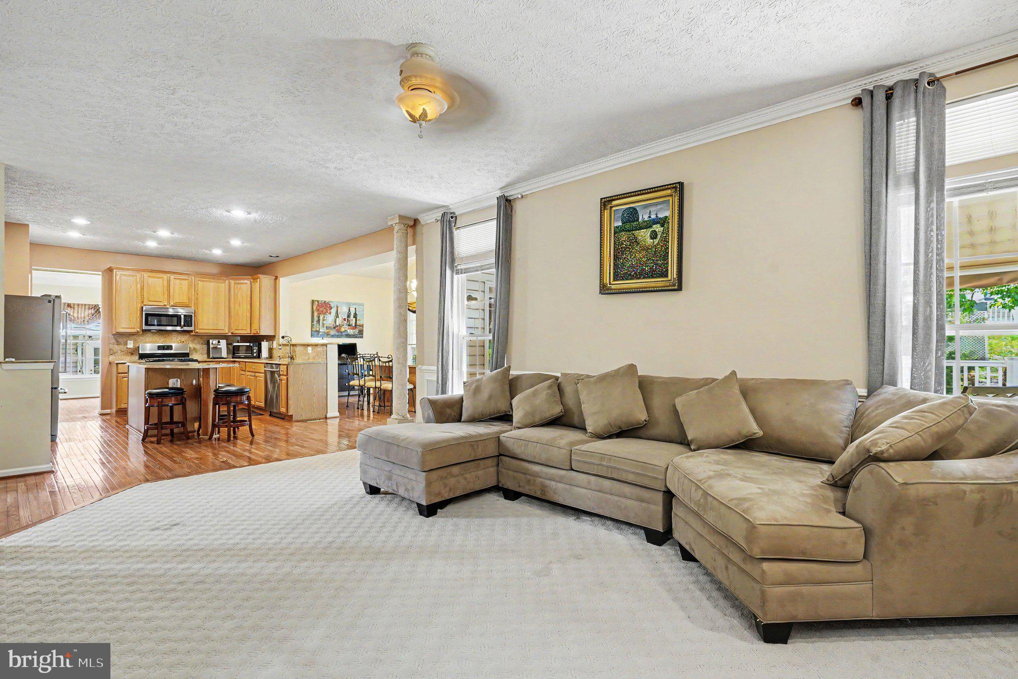 GRACE MANOR - Residential