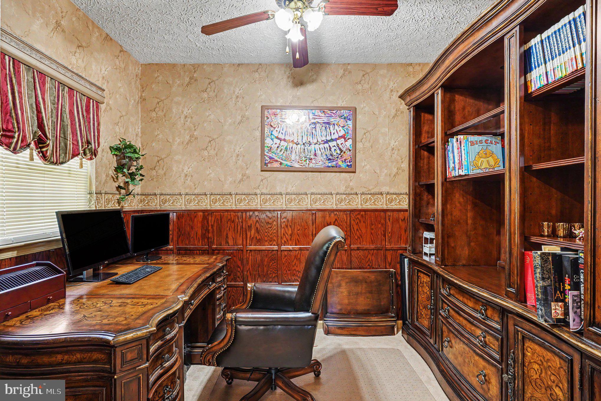 GRACE MANOR - Residential