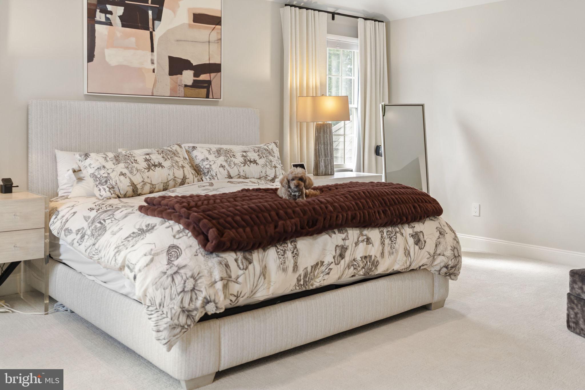 THE RIDINGS OF WHI - Residential