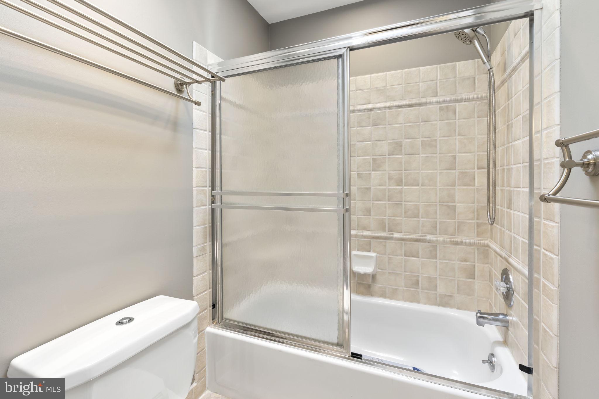 THE RIDINGS OF WHI - Residential