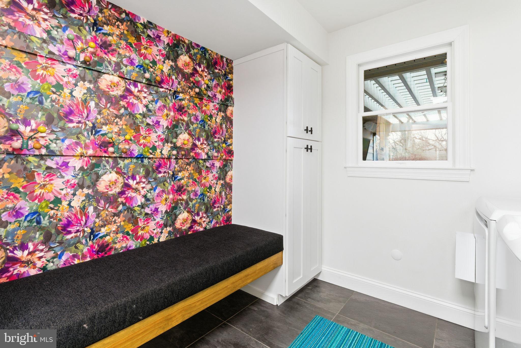 THE RIDINGS OF WHI - Residential