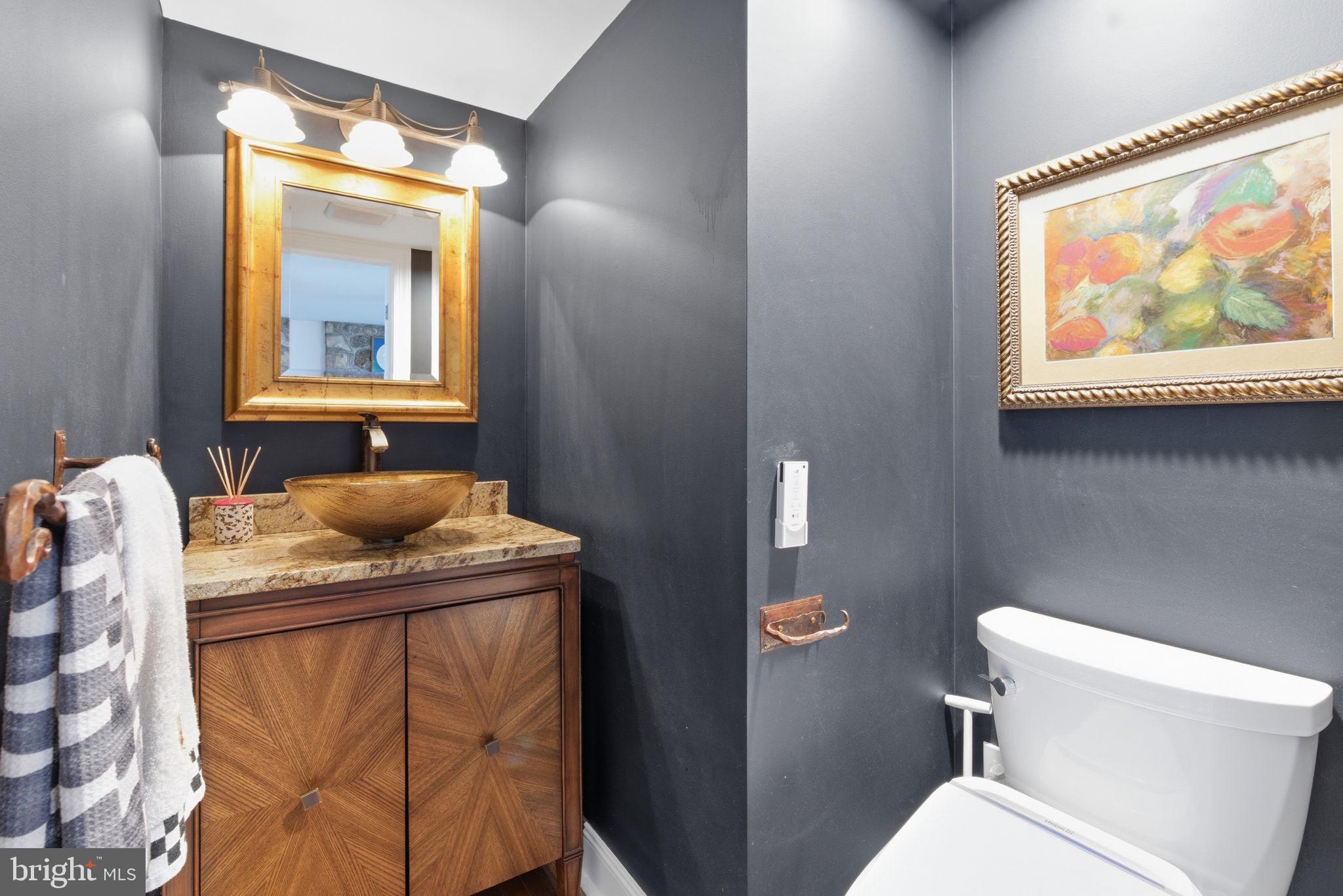 THE RIDINGS OF WHI - Residential