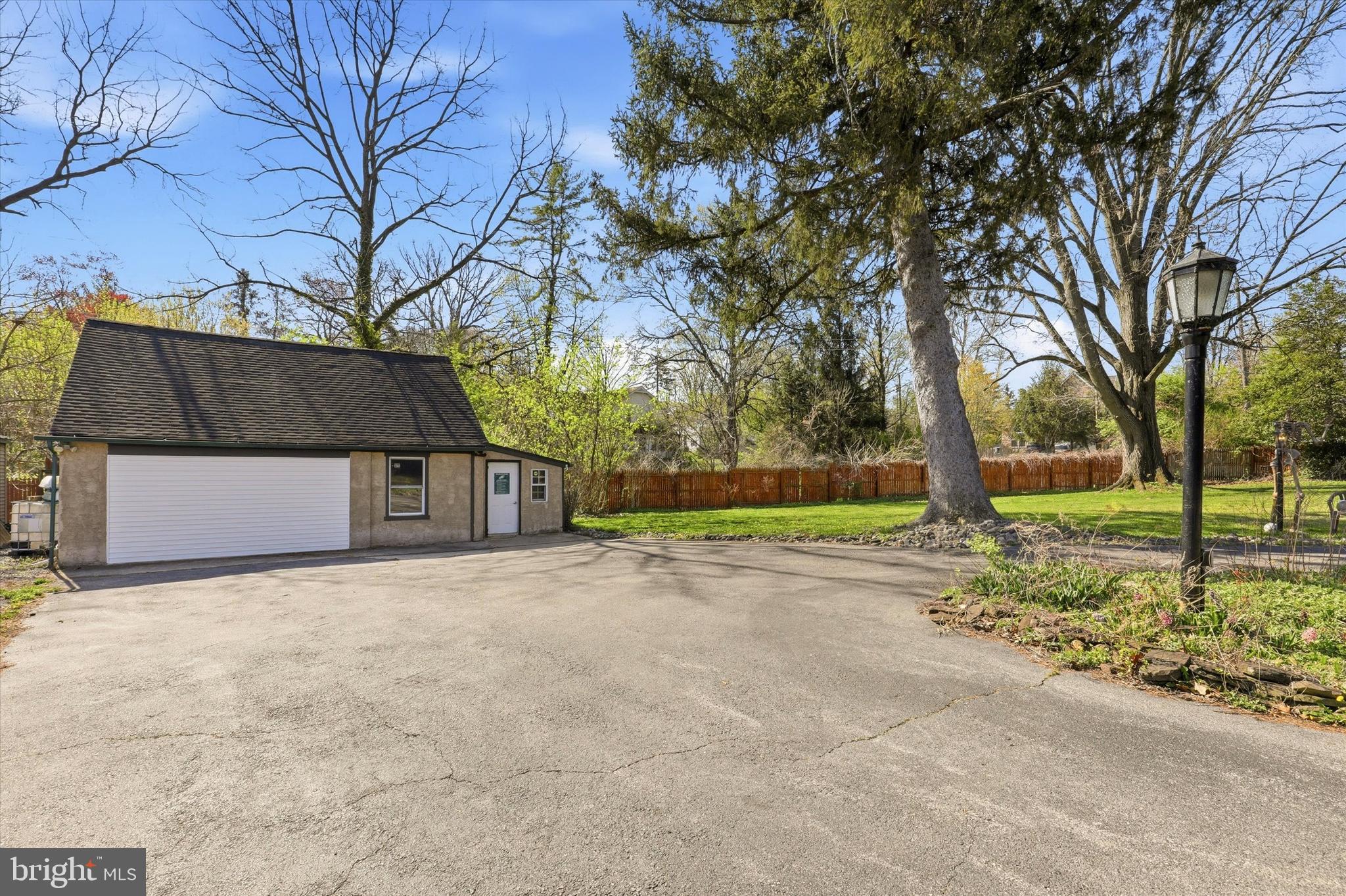 COLESTON - Residential