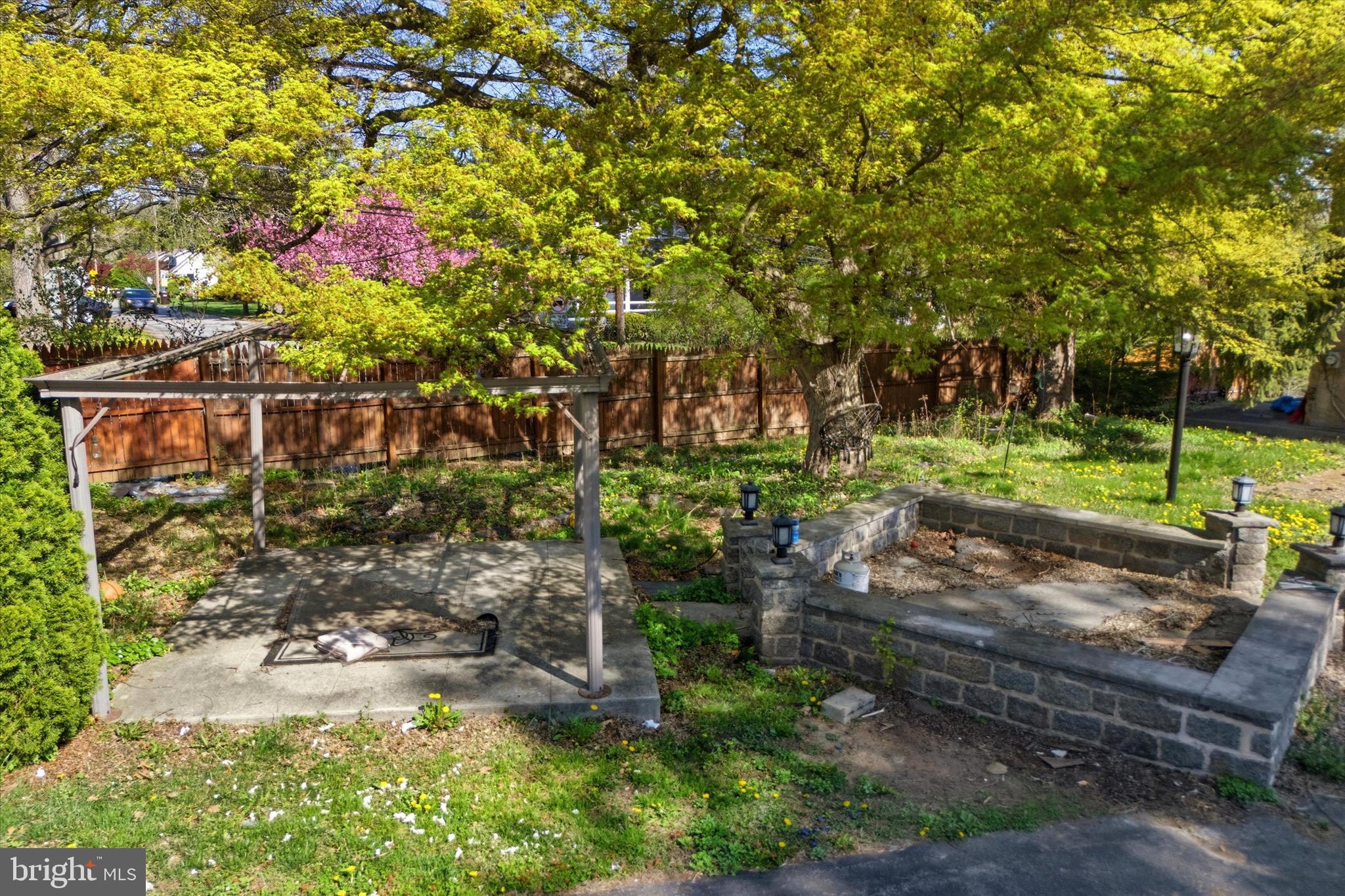 COLESTON - Residential