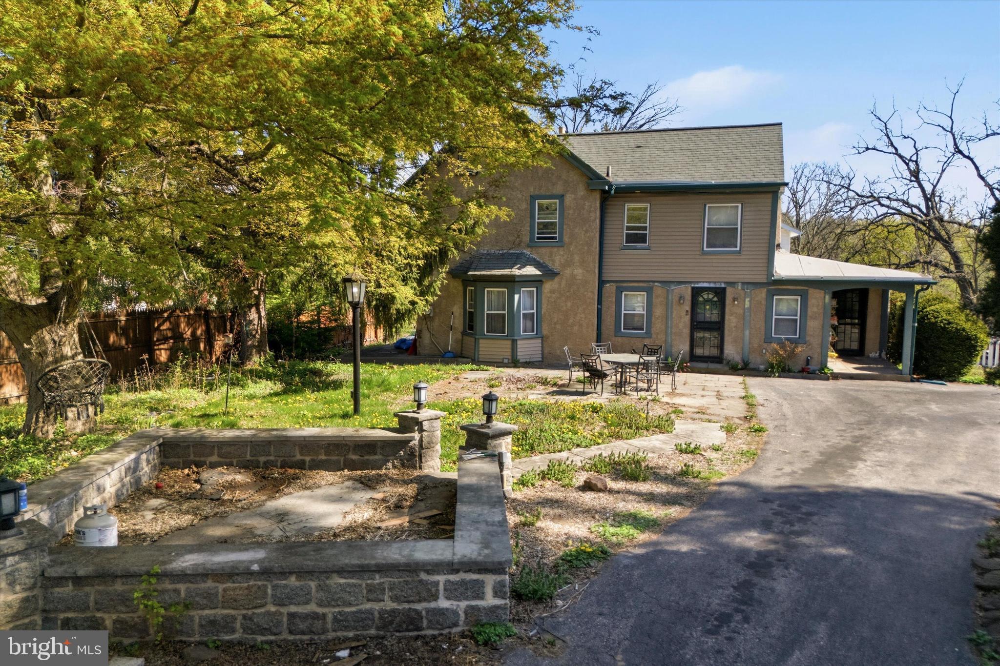 COLESTON - Residential