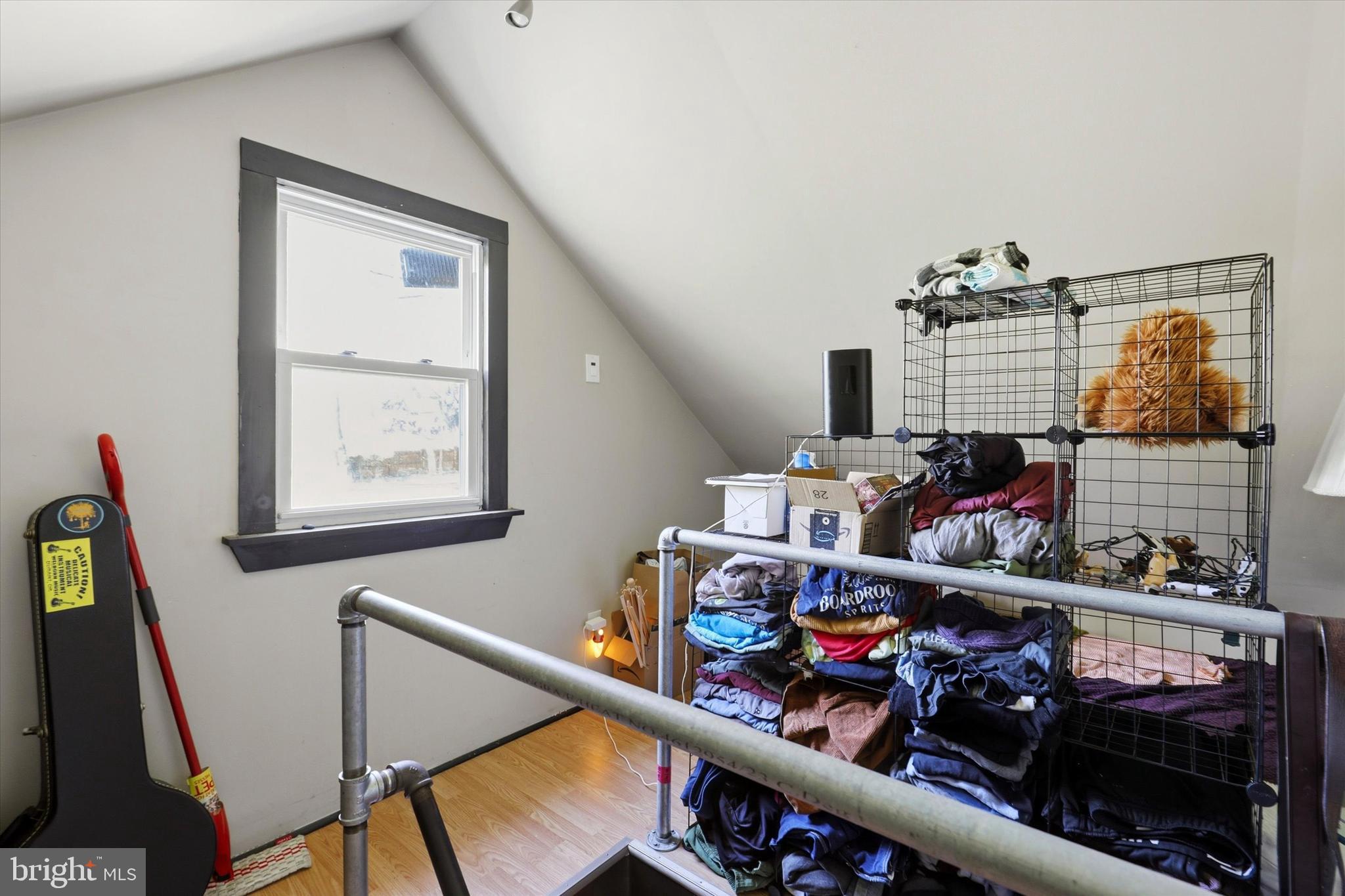 COLESTON - Residential