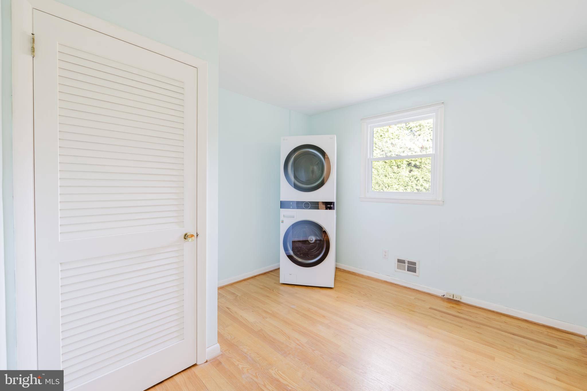 HAVERFORD - Residential