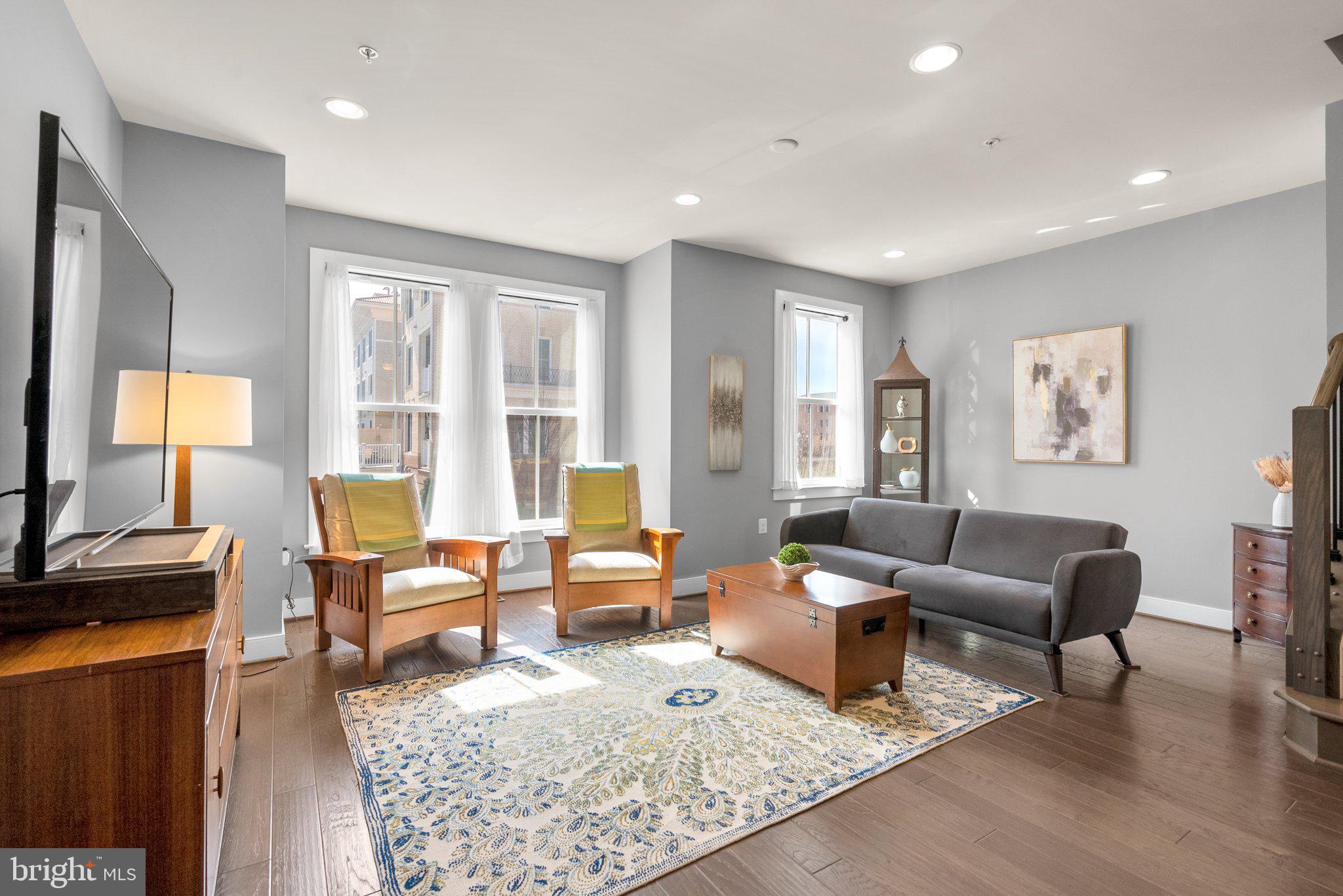 POTOMAC YARD - Residential