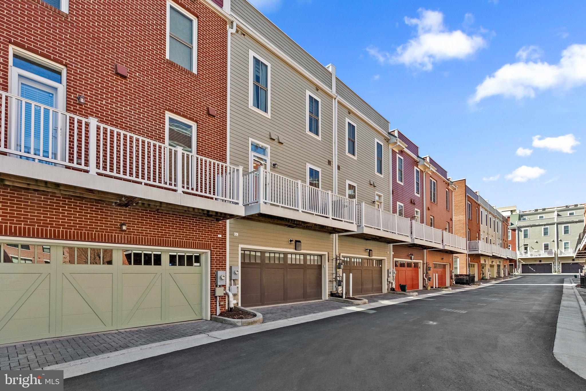 POTOMAC YARD - Residential