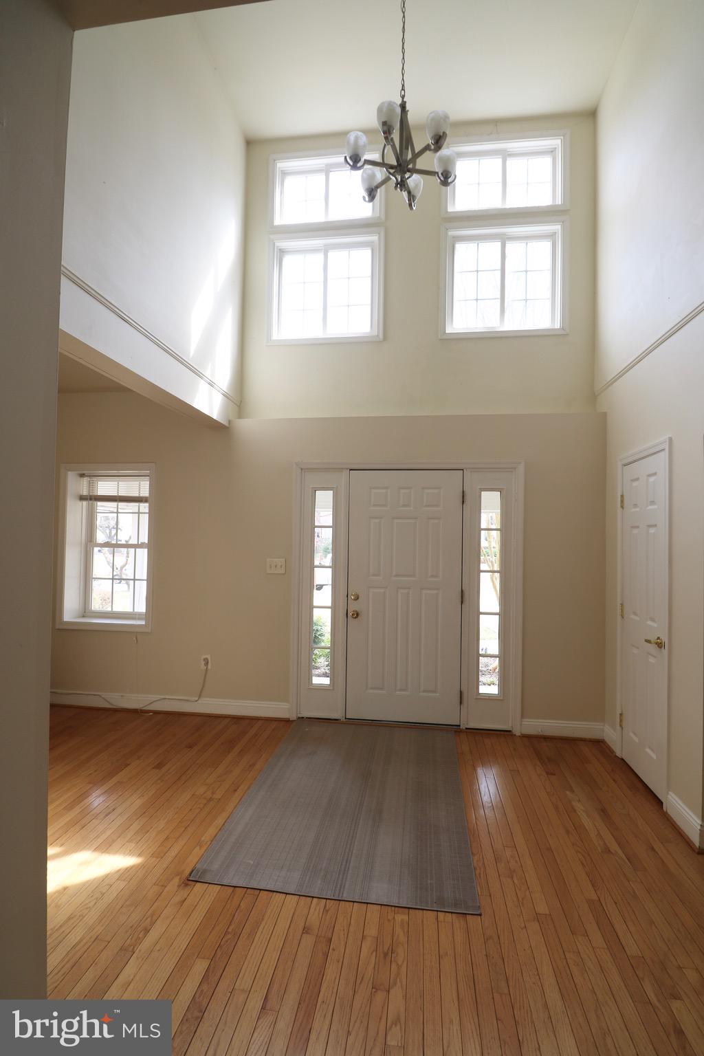 ROCK CREEK PALISADES - Residential Lease