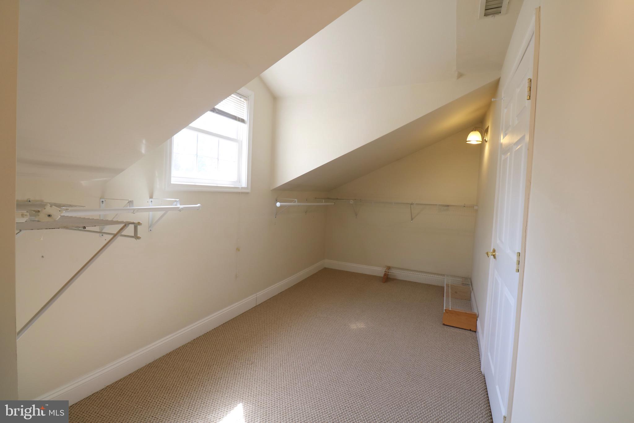 ROCK CREEK PALISADES - Residential Lease