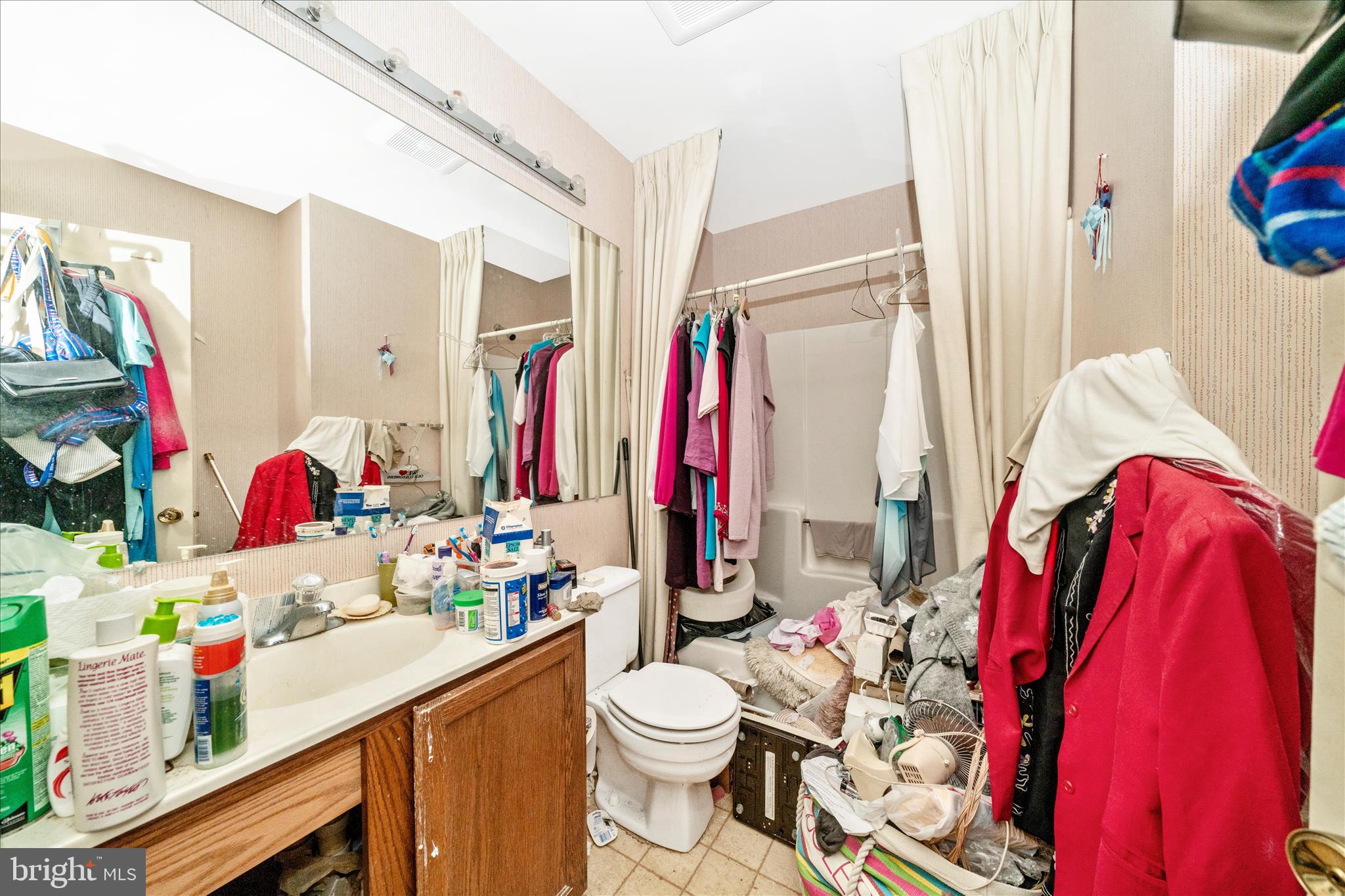 HICKORY RIDGE - Residential