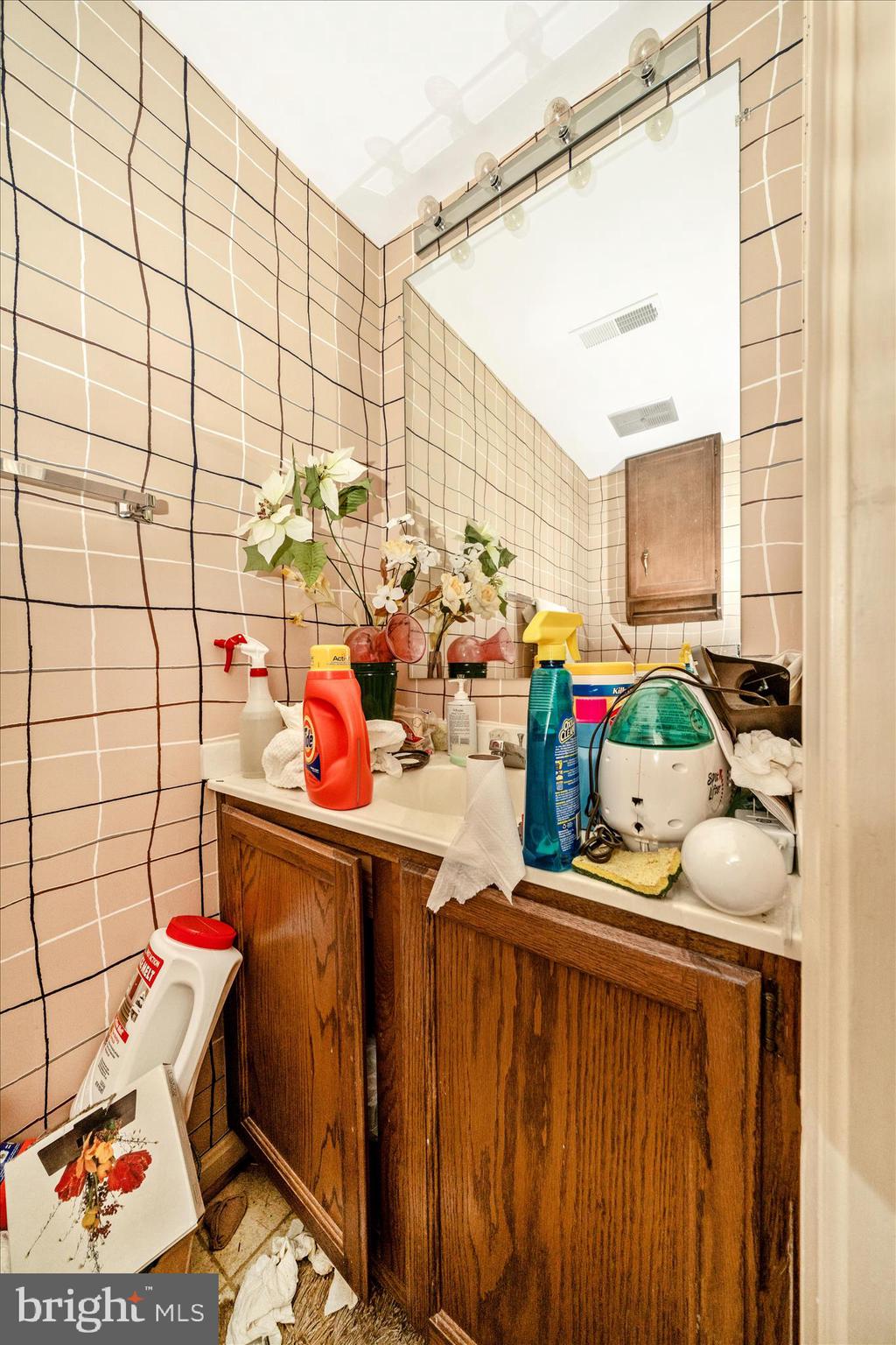 HICKORY RIDGE - Residential