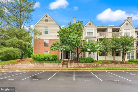 12160 PENDERVIEW TERRACE 1103 FAIRFAX VA 22033