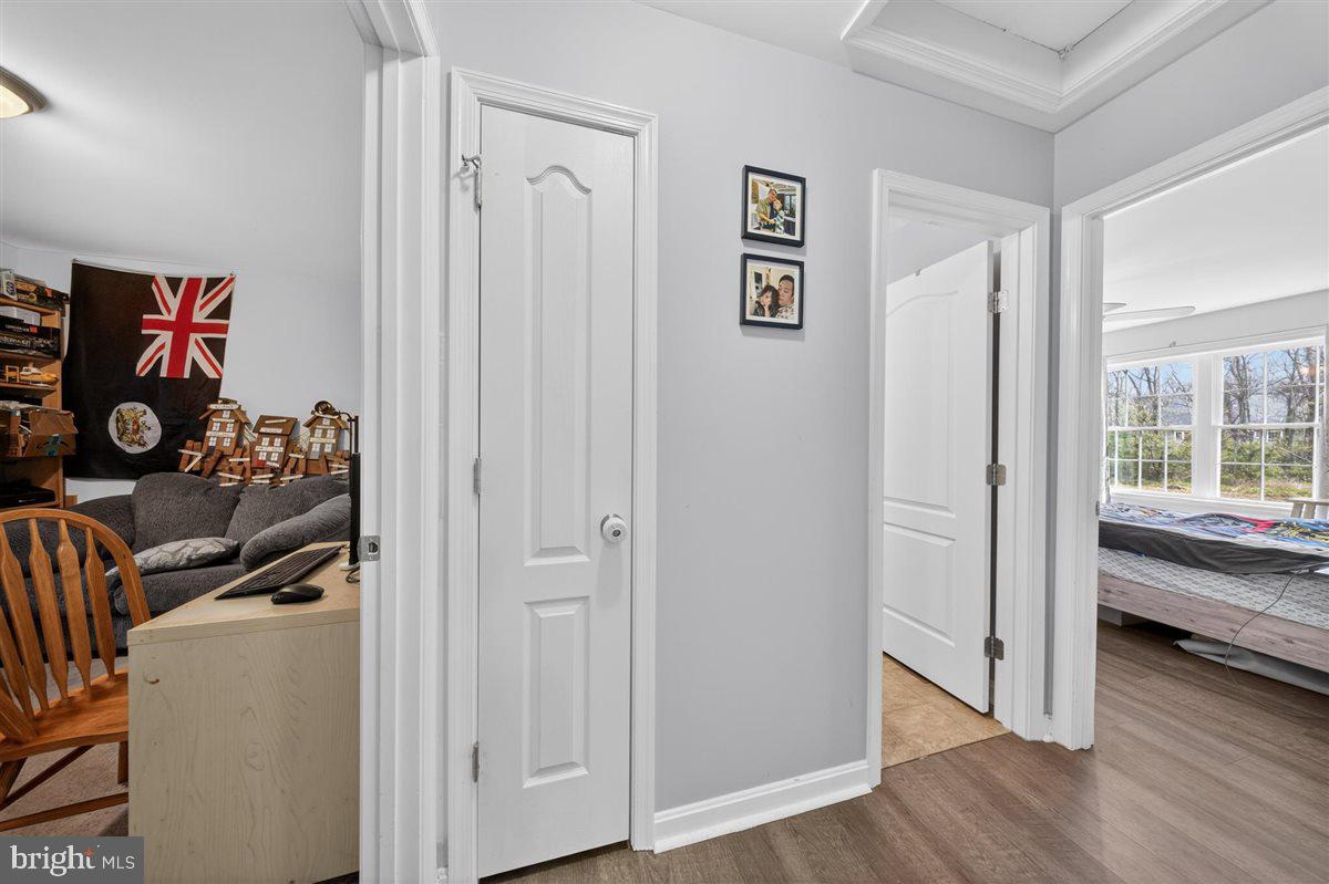 FOREST KNOLL ESTATES - Residential