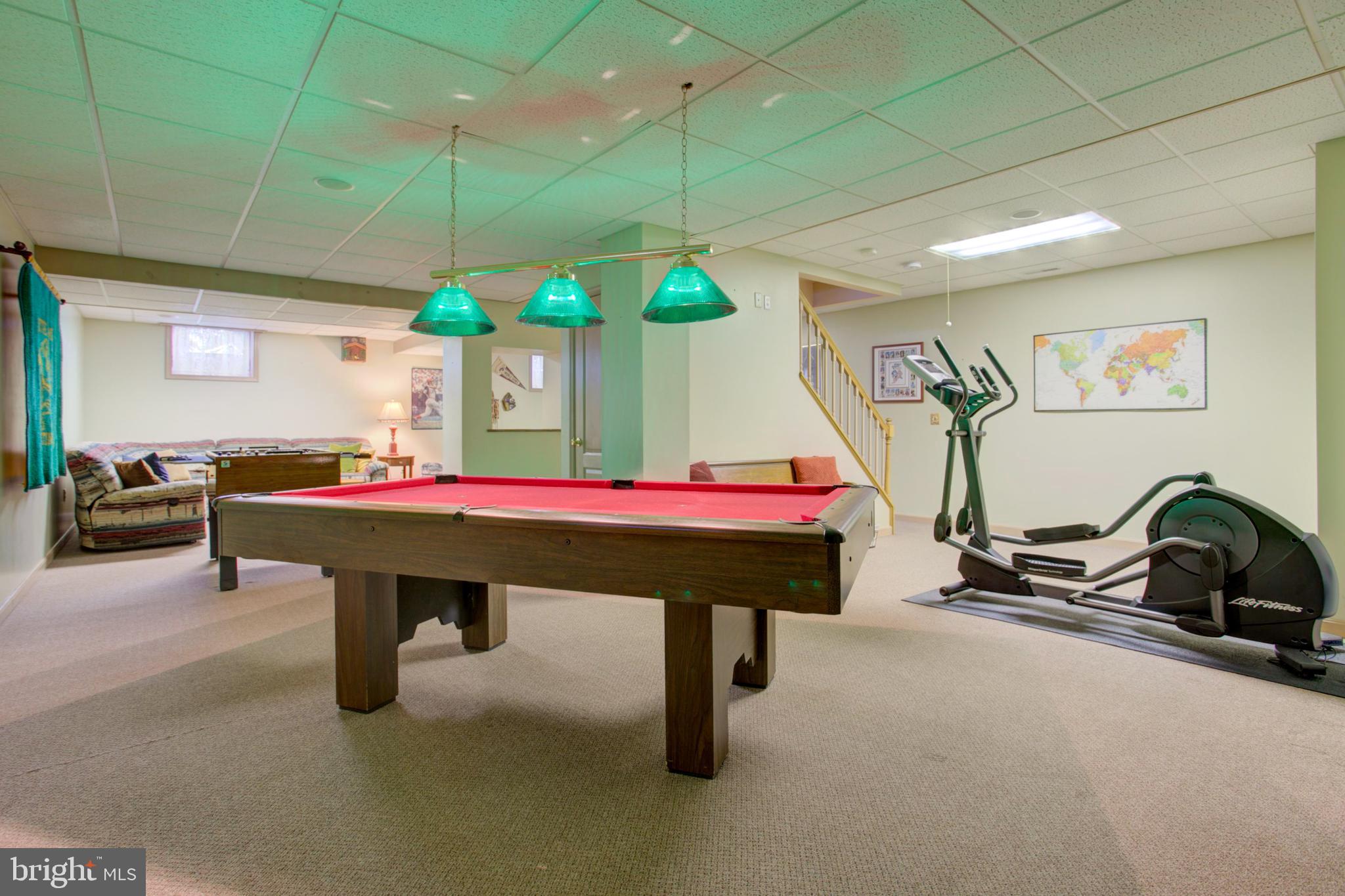 MEADOW SPRINGS - Residential