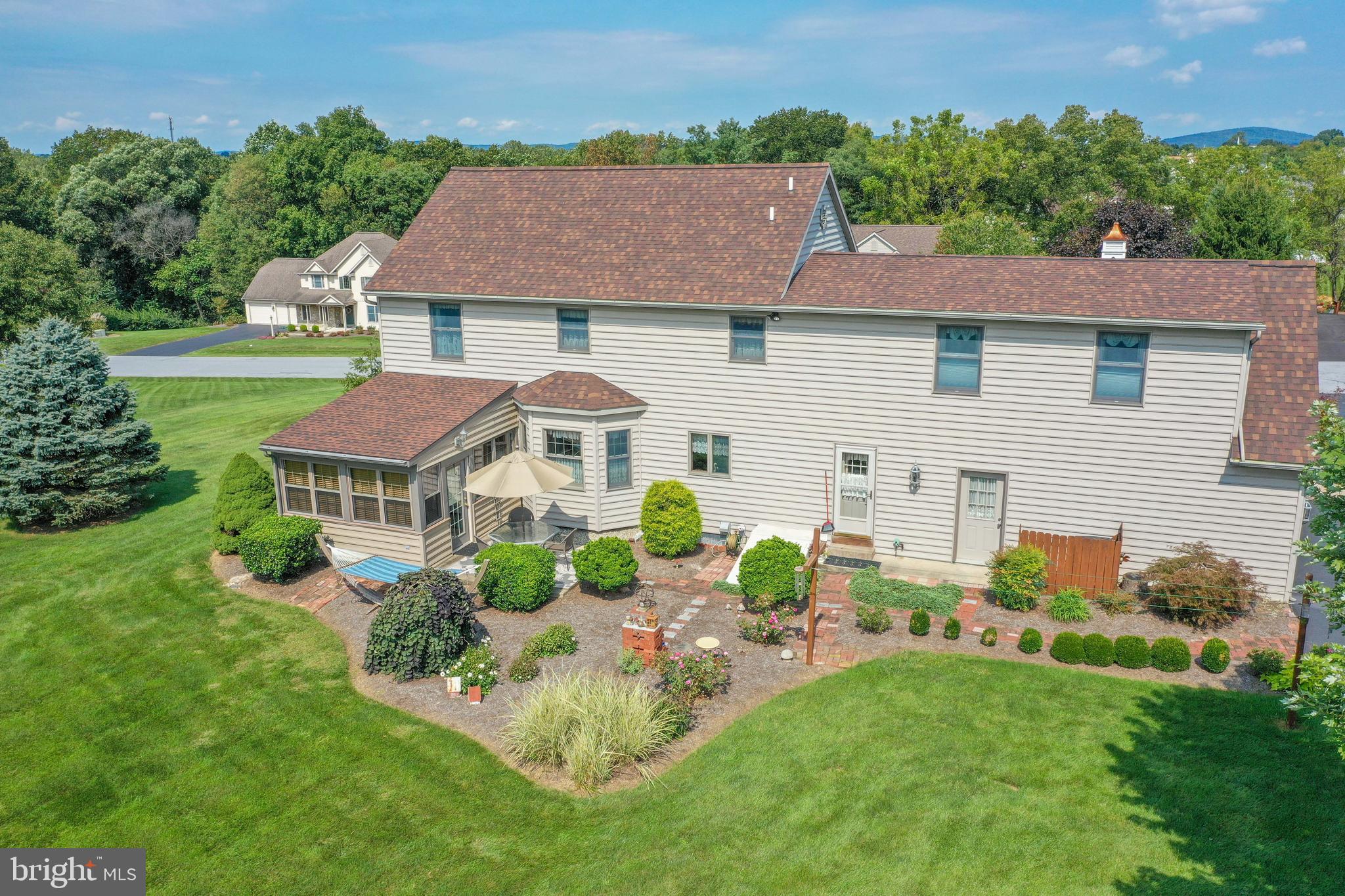 MEADOW SPRINGS - Residential